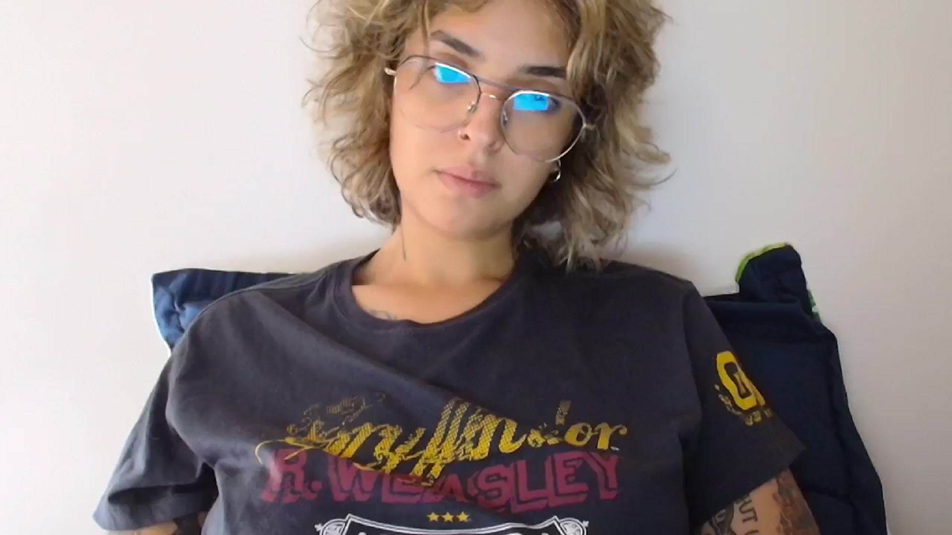Gallery image thumbnail from RiversideCA's myfreecams stream on, 05/29/2024, 16:09 image 1 of 20