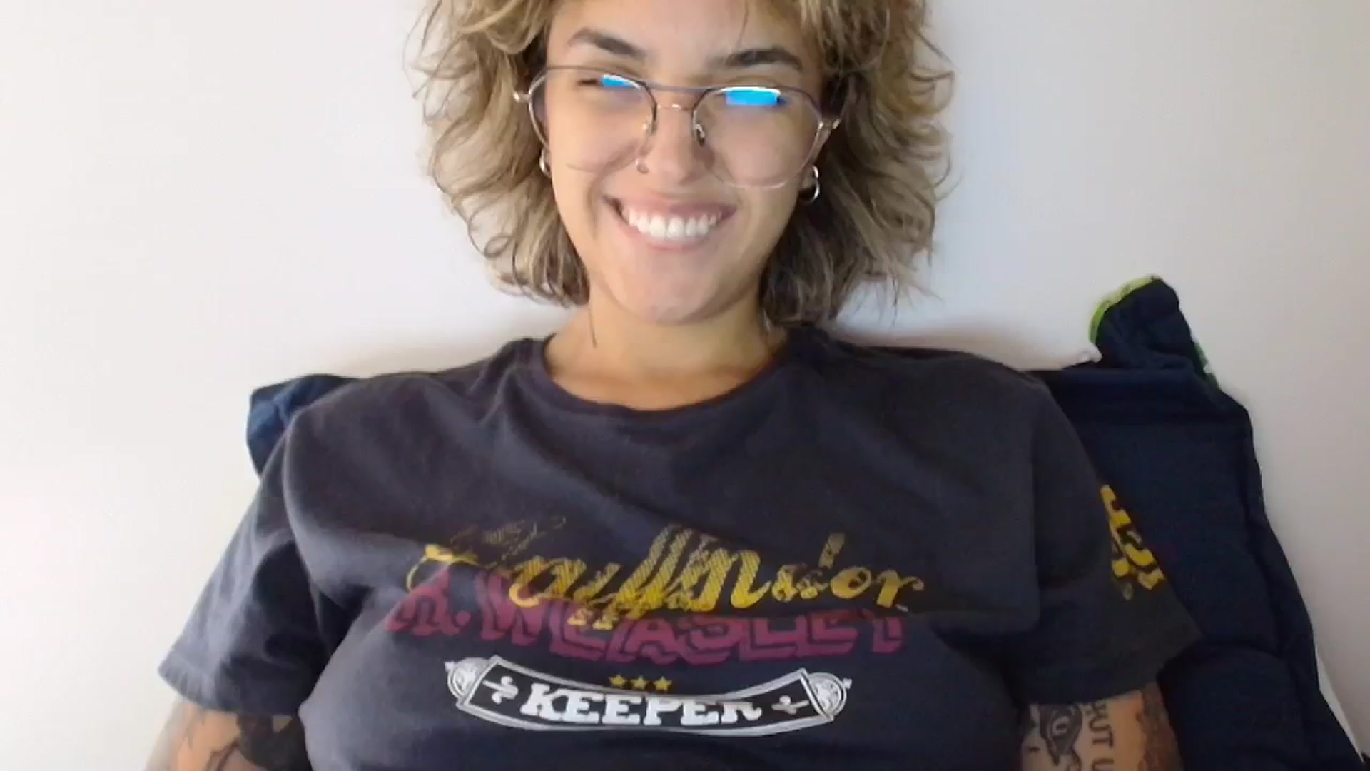 Gallery image thumbnail from RiversideCA's myfreecams stream on, 05/29/2024, 16:56 image 3 of 20