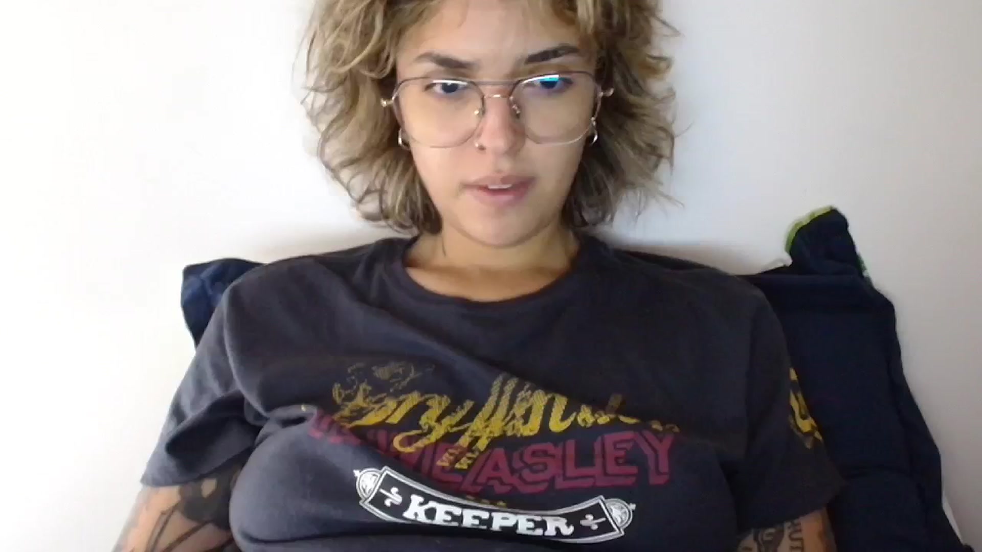 Gallery image thumbnail from RiversideCA's myfreecams stream on, 05/29/2024, 16:56 image 11 of 20