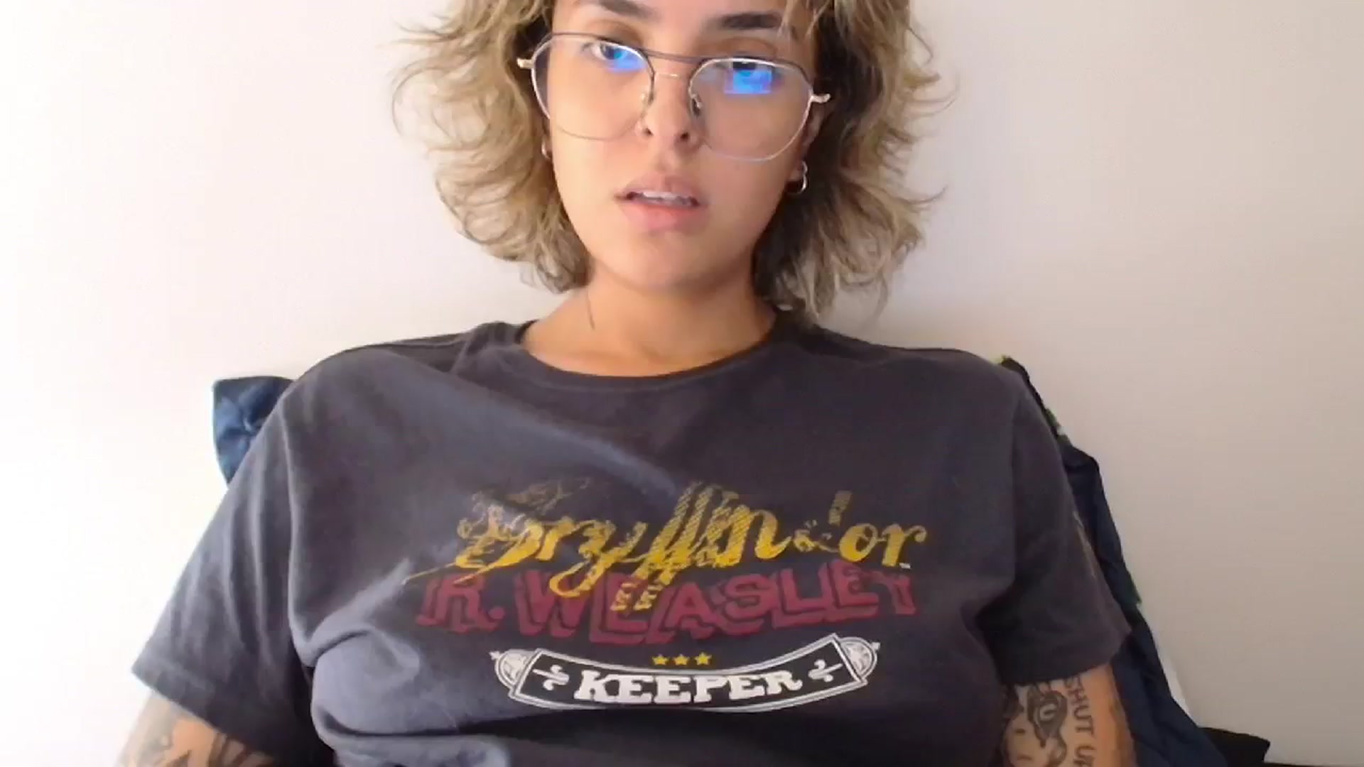 Gallery image thumbnail from RiversideCA's myfreecams stream on, 05/29/2024, 18:34 image 4 of 20
