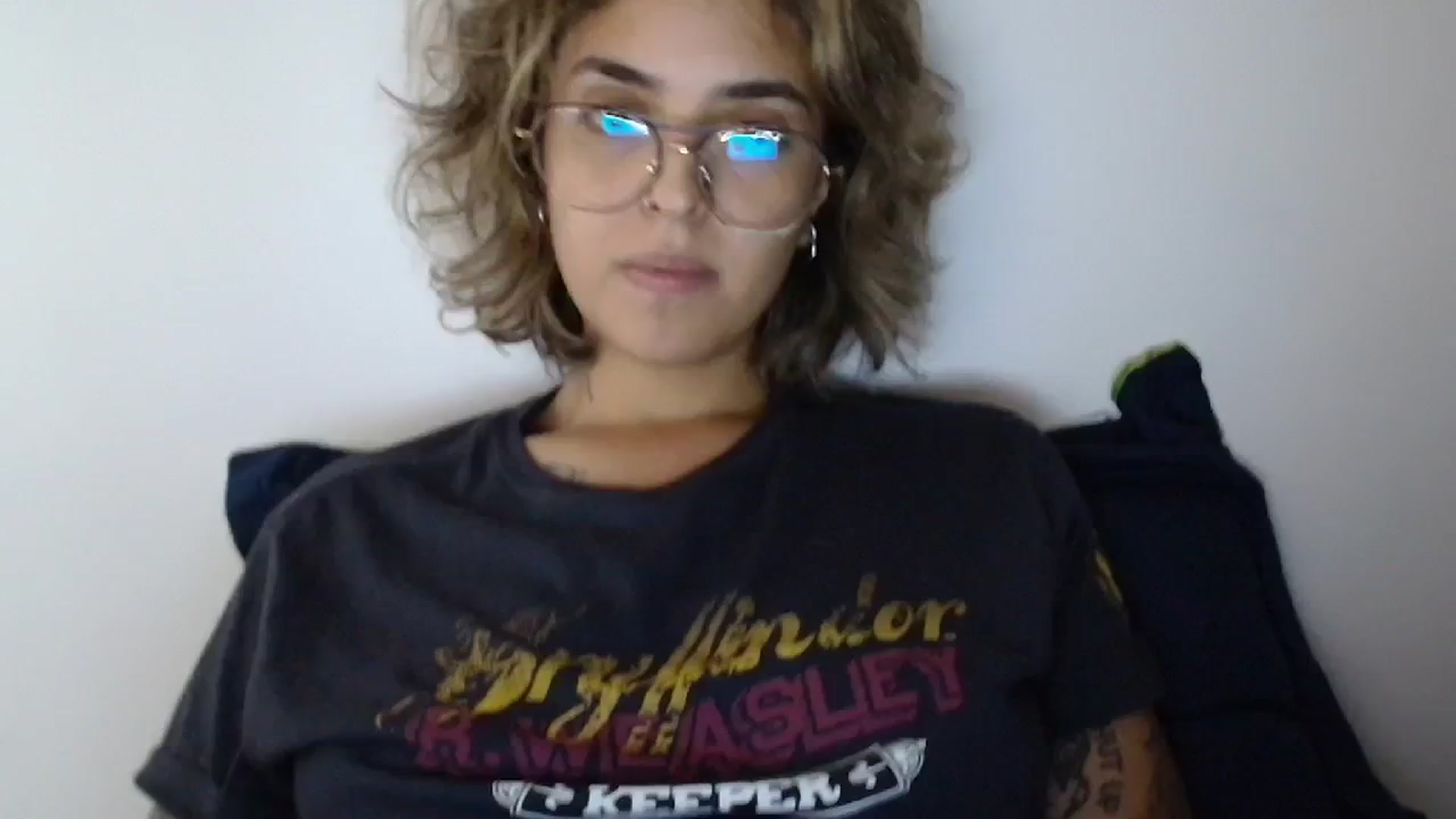 Gallery image thumbnail from RiversideCA's myfreecams stream on, 05/29/2024, 19:49 image 5 of 20
