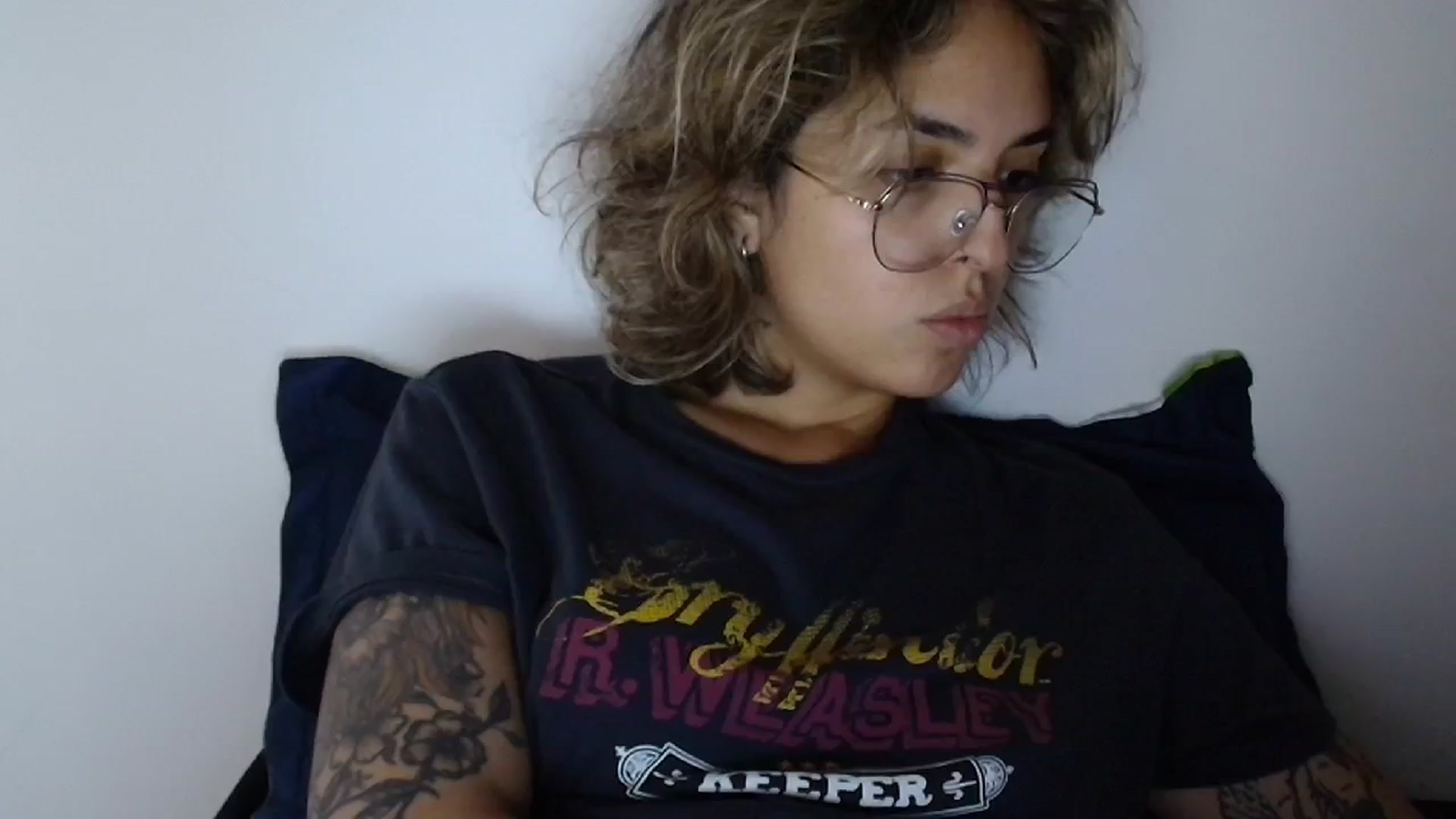 Gallery image thumbnail from RiversideCA's myfreecams stream on, 05/29/2024, 19:49 image 3 of 20