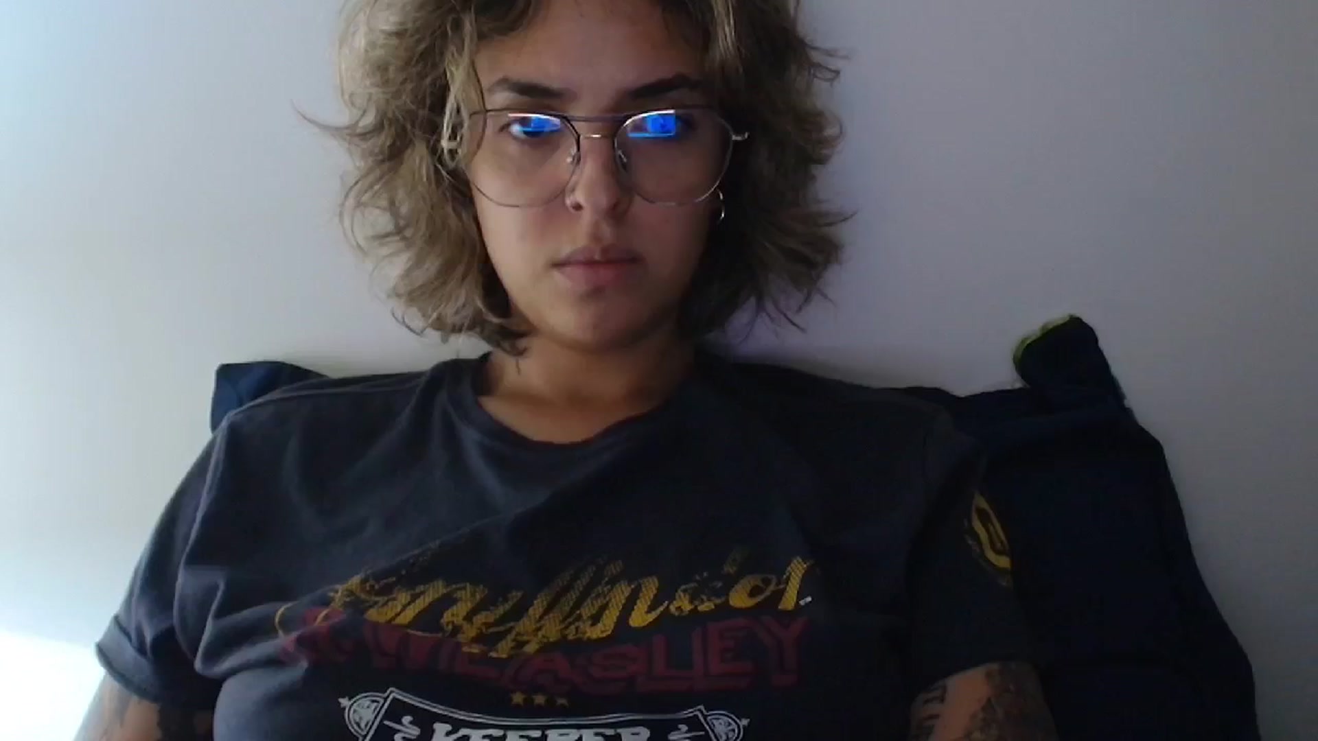 Gallery image thumbnail from RiversideCA's myfreecams stream on, 05/29/2024, 19:49 image 19 of 20