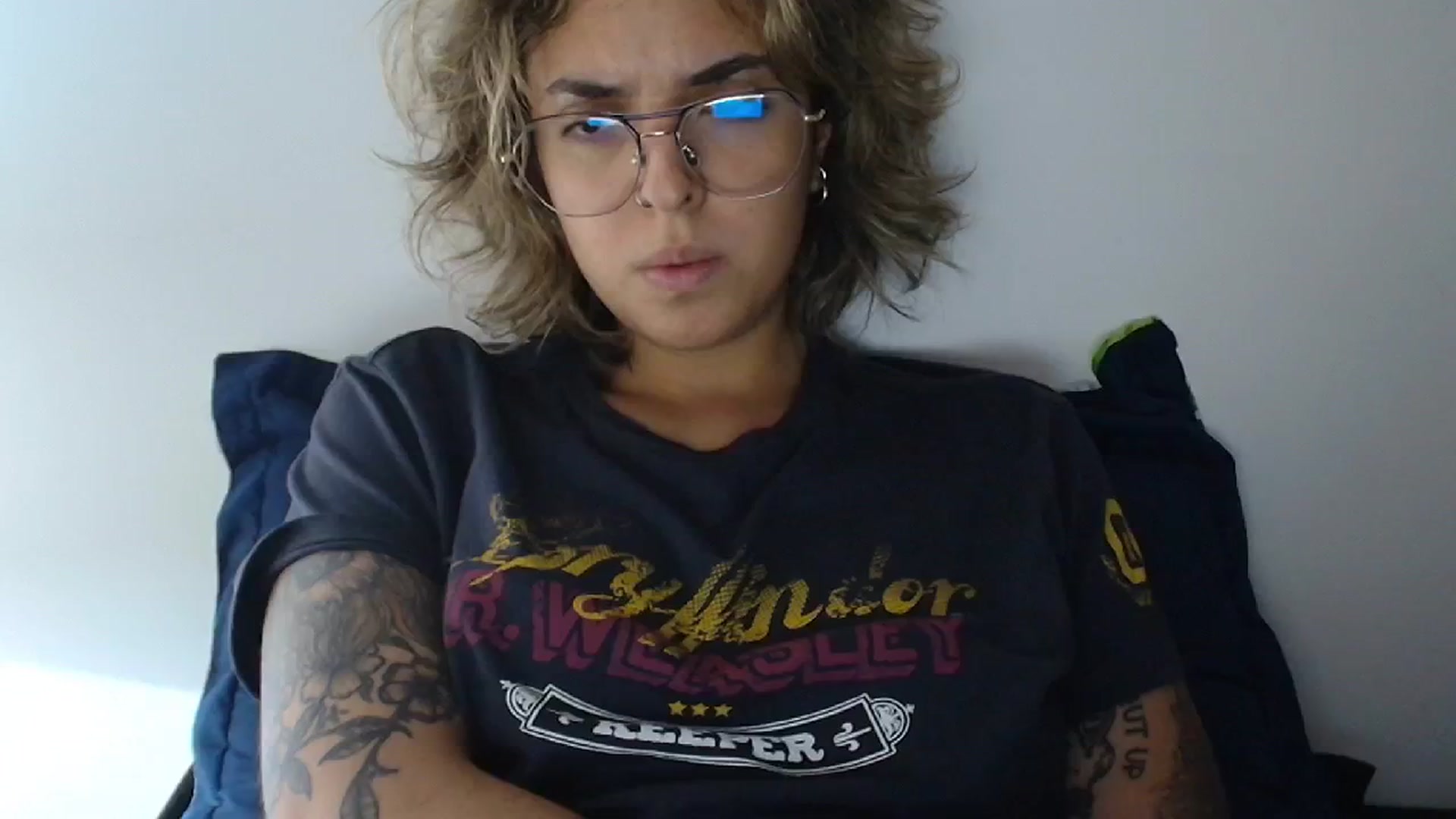 Gallery image thumbnail from RiversideCA's myfreecams stream on, 05/29/2024, 19:49 image 11 of 20