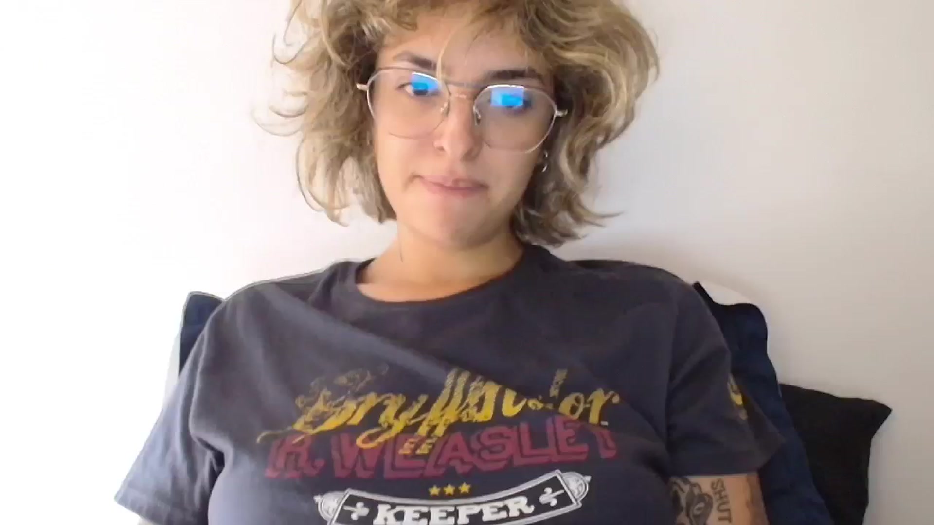 Gallery image thumbnail from RiversideCA's myfreecams stream on, 05/31/2024, 16:08 image 11 of 20