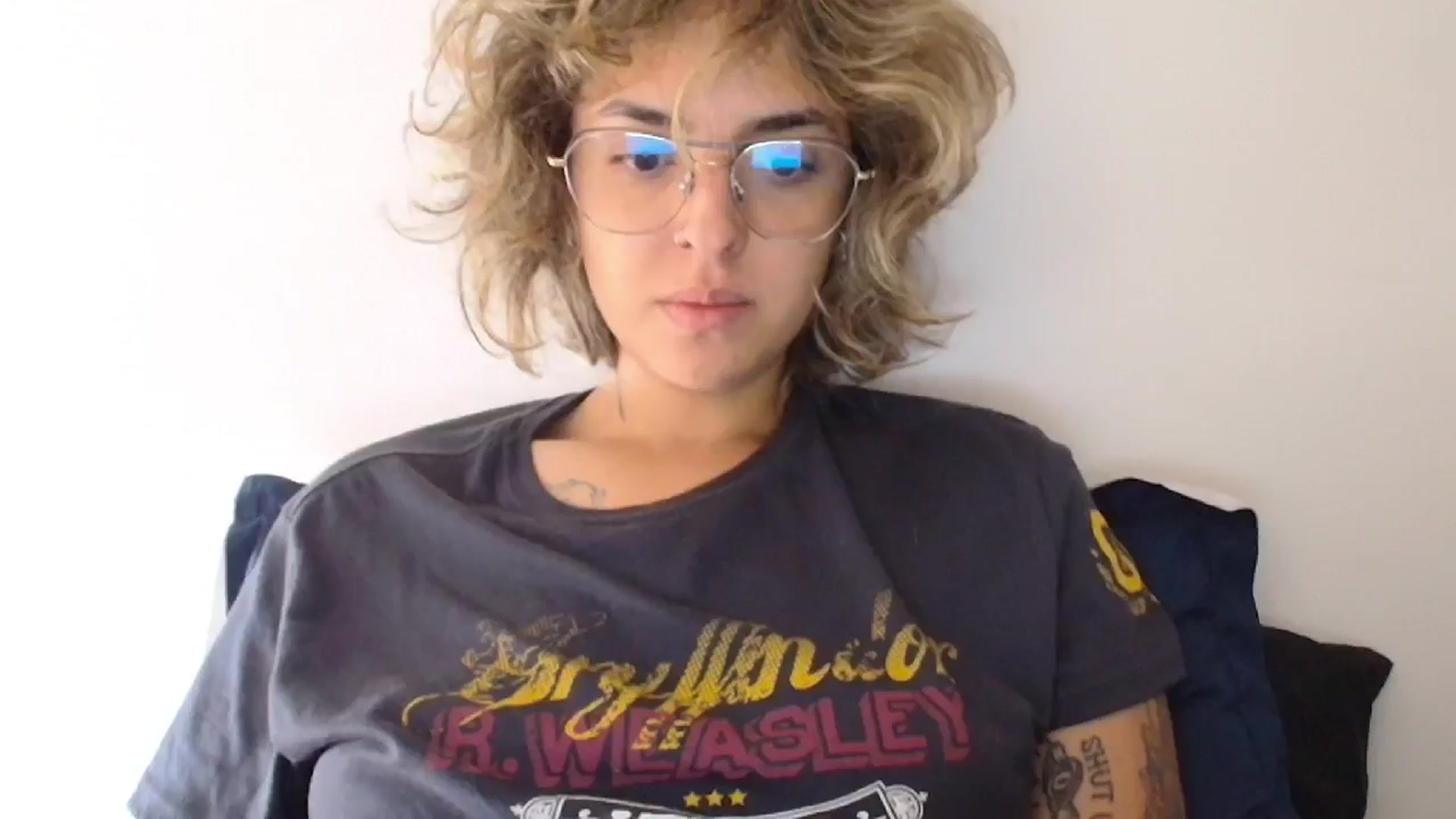 Gallery image thumbnail from RiversideCA's myfreecams stream on, 05/31/2024, 16:08 image 2 of 20