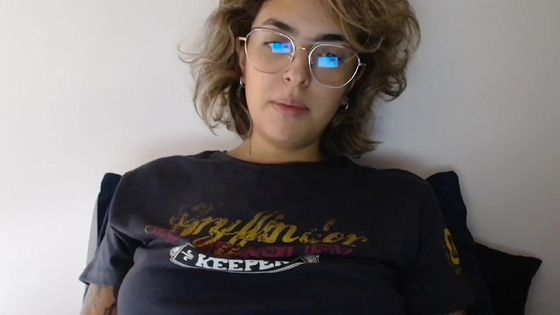 Gallery image thumbnail from RiversideCA's myfreecams stream on, 05/31/2024, 17:21 image 3 of 20