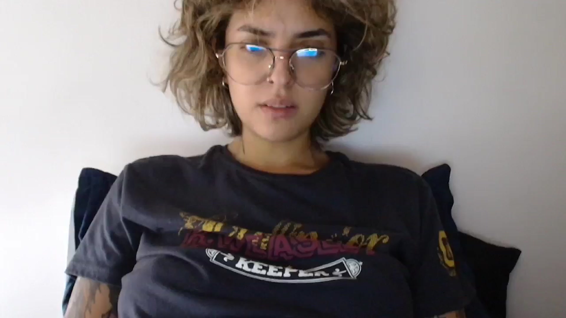 Gallery image thumbnail from RiversideCA's myfreecams stream on, 05/31/2024, 17:21 image 7 of 20