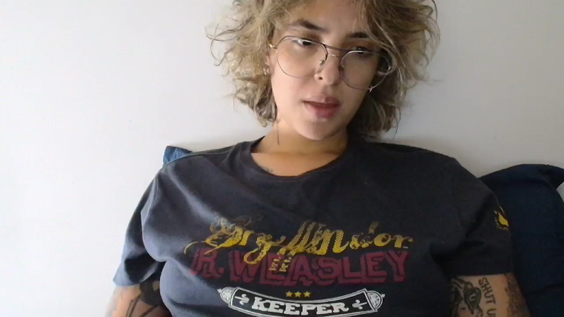 Gallery image thumbnail from RiversideCA's myfreecams stream on, 06/04/2024, 15:55 image 7 of 20