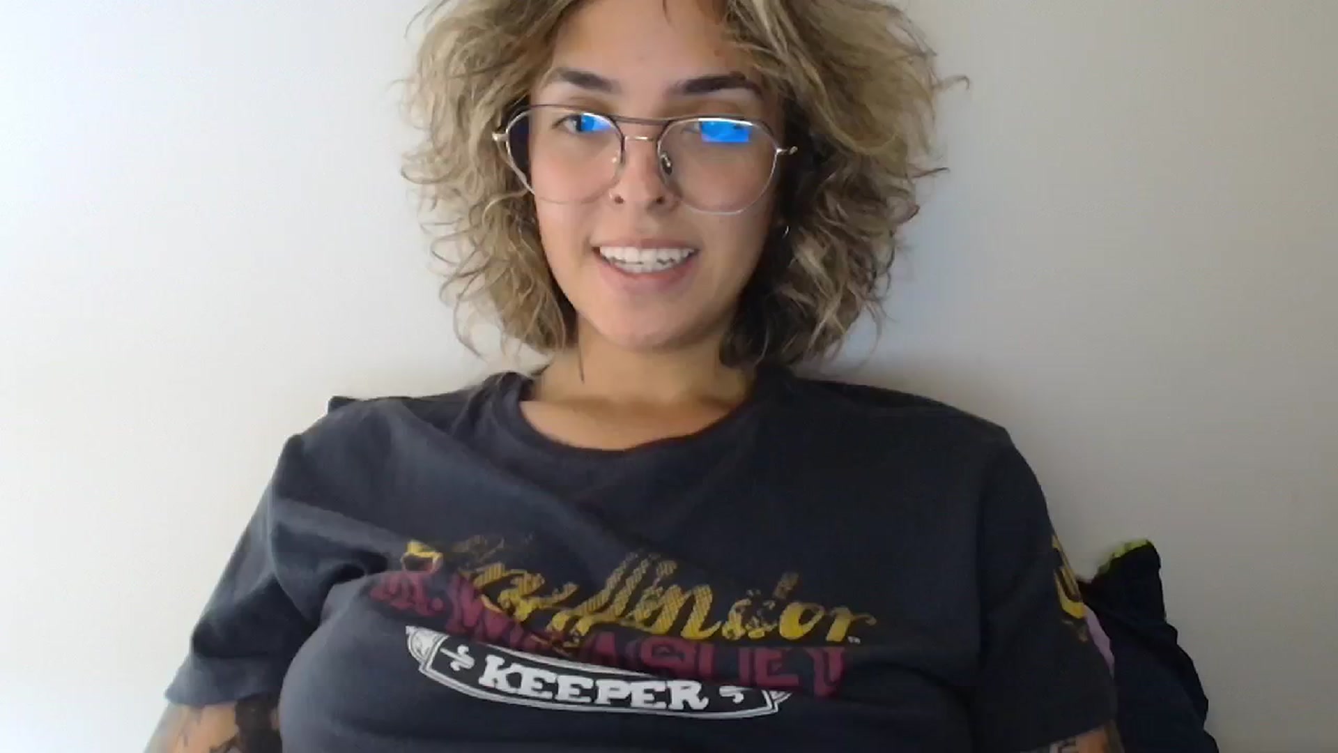 Gallery image thumbnail from RiversideCA's myfreecams stream on, 06/04/2024, 22:23 image 17 of 20