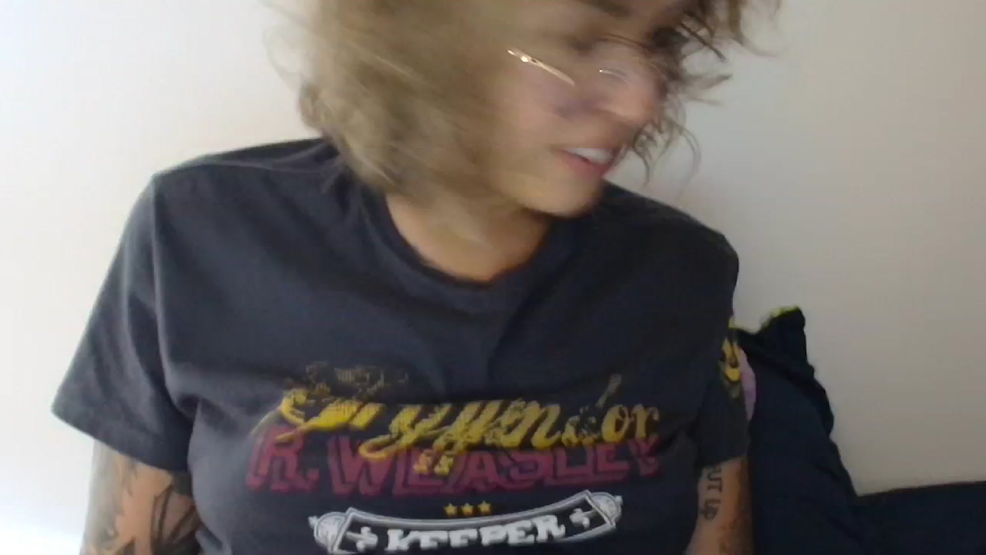 Gallery image thumbnail from RiversideCA's myfreecams stream on, 06/04/2024, 22:23 image 1 of 20