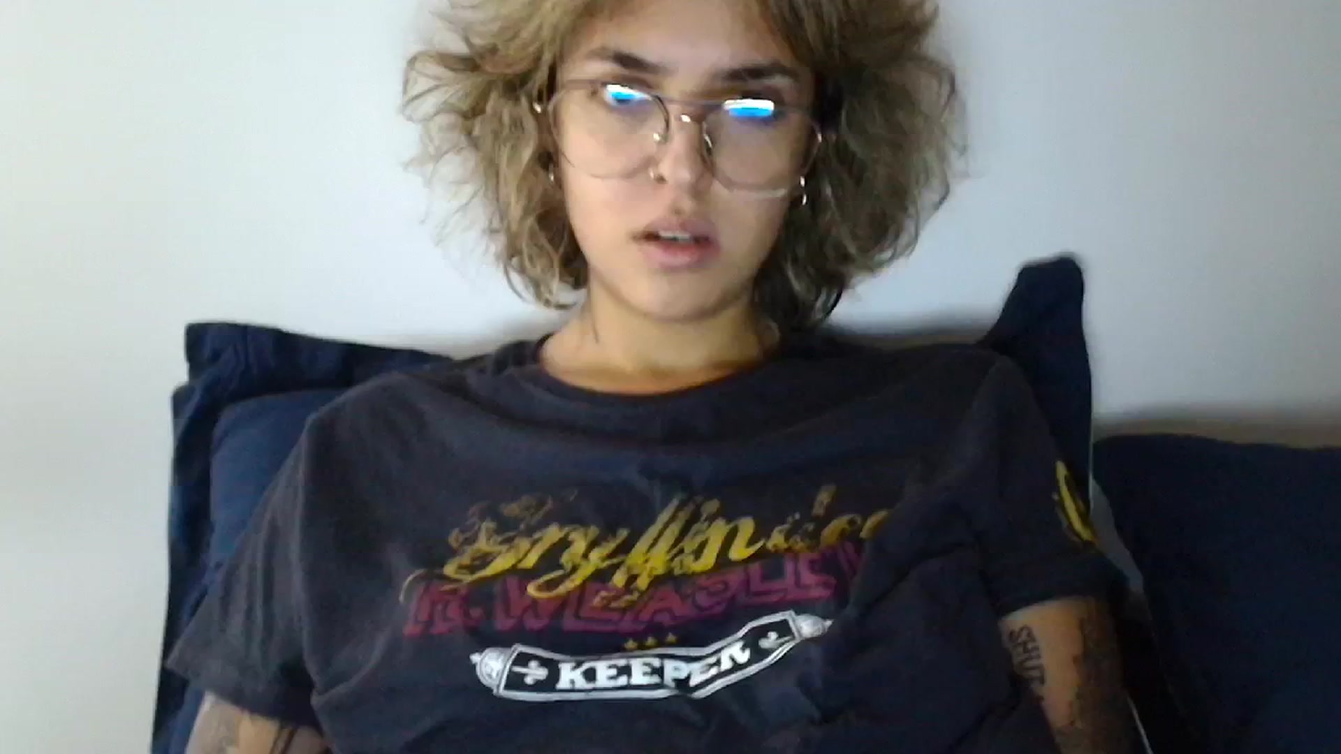 Gallery image thumbnail from RiversideCA's myfreecams stream on, 06/08/2024, 16:23 image 16 of 20