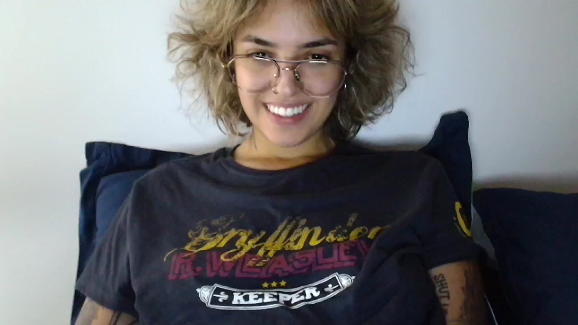 Gallery image thumbnail from RiversideCA's myfreecams stream on, 06/08/2024, 16:23 image 18 of 20