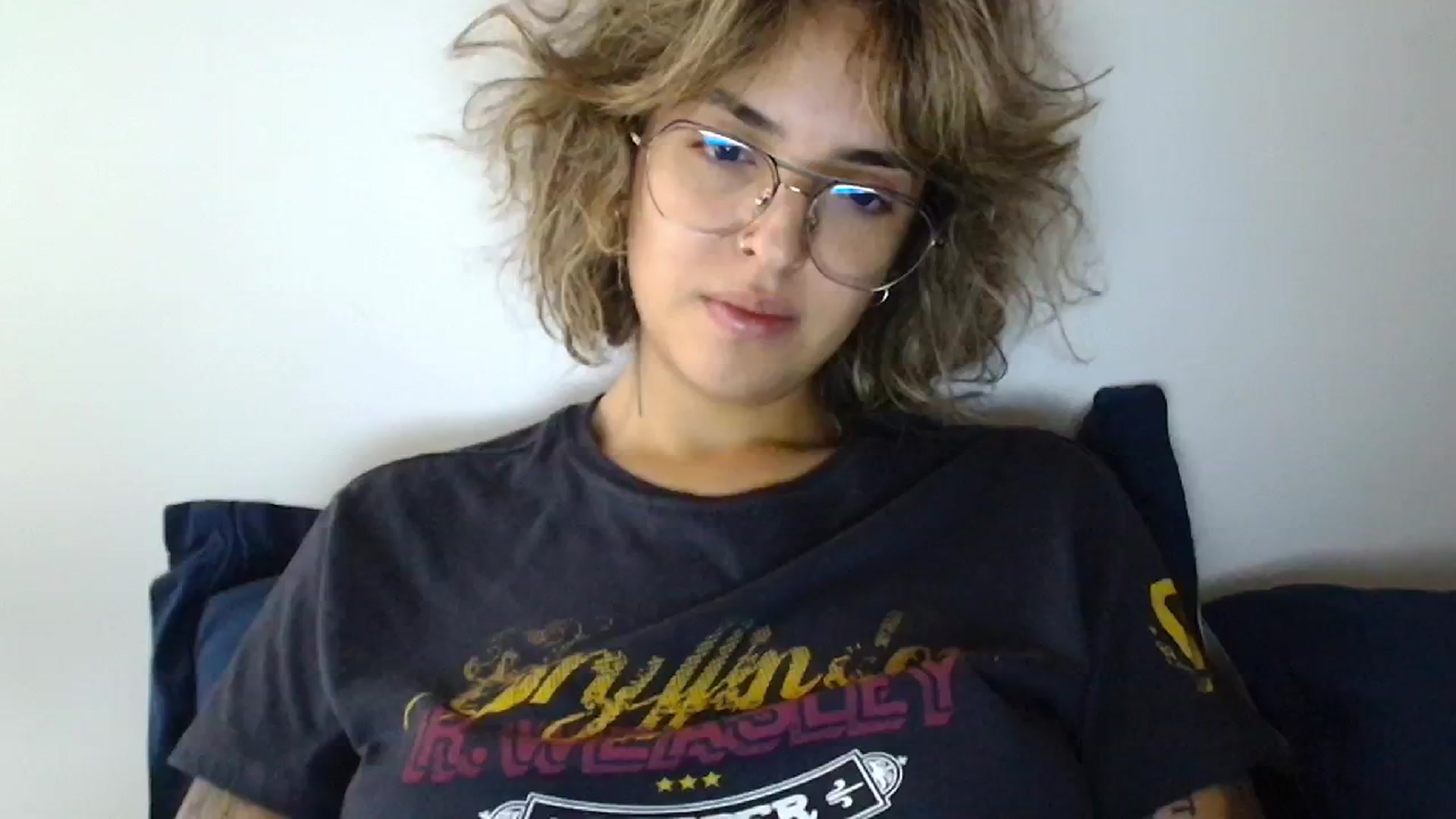 Gallery image thumbnail from RiversideCA's myfreecams stream on, 06/08/2024, 16:58 image 9 of 20