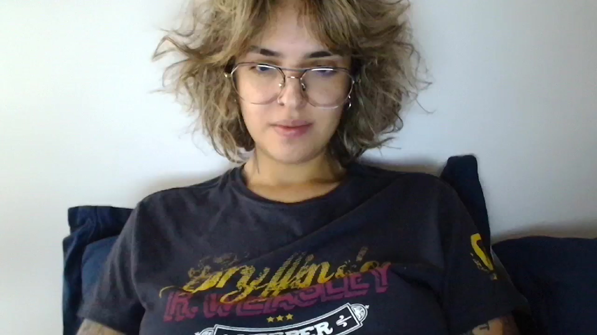Gallery image thumbnail from RiversideCA's myfreecams stream on, 06/08/2024, 16:58 image 10 of 20