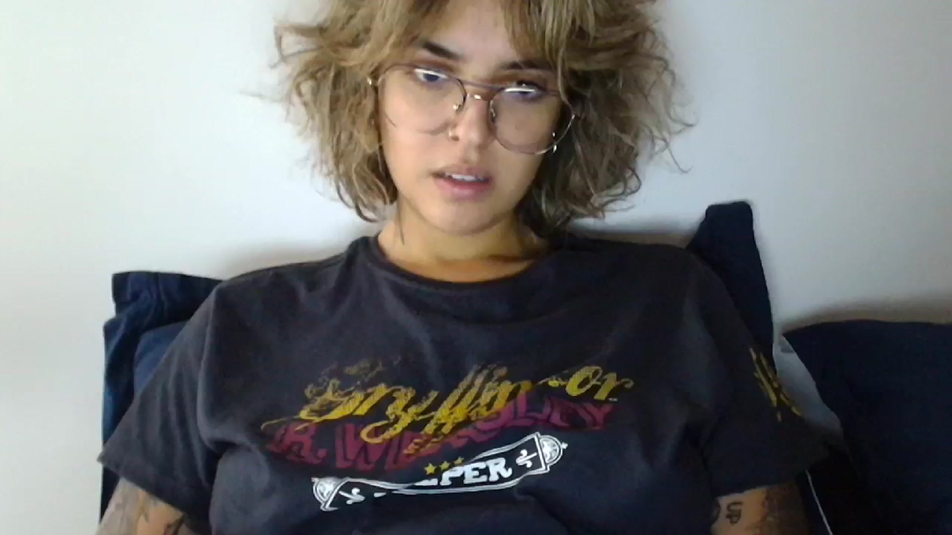 Gallery image thumbnail from RiversideCA's myfreecams stream on, 06/08/2024, 16:58 image 17 of 20