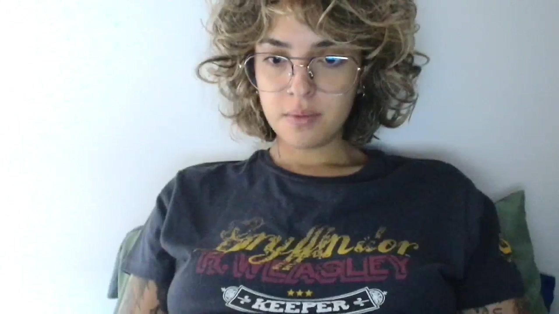 Gallery image thumbnail from RiversideCA's myfreecams stream on, 06/17/2024, 16:47 image 10 of 20