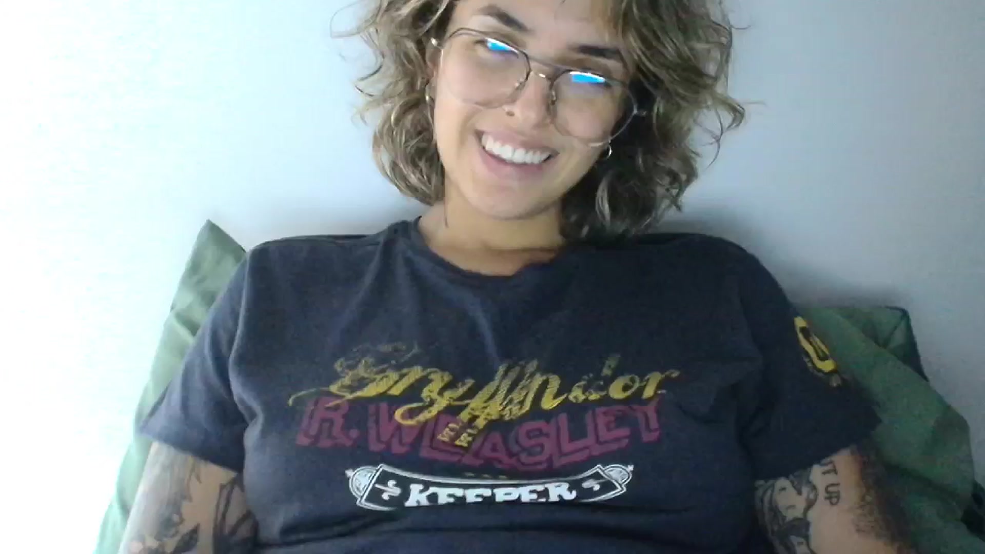 Gallery image thumbnail from RiversideCA's myfreecams stream on, 06/18/2024, 05:49 image 17 of 20