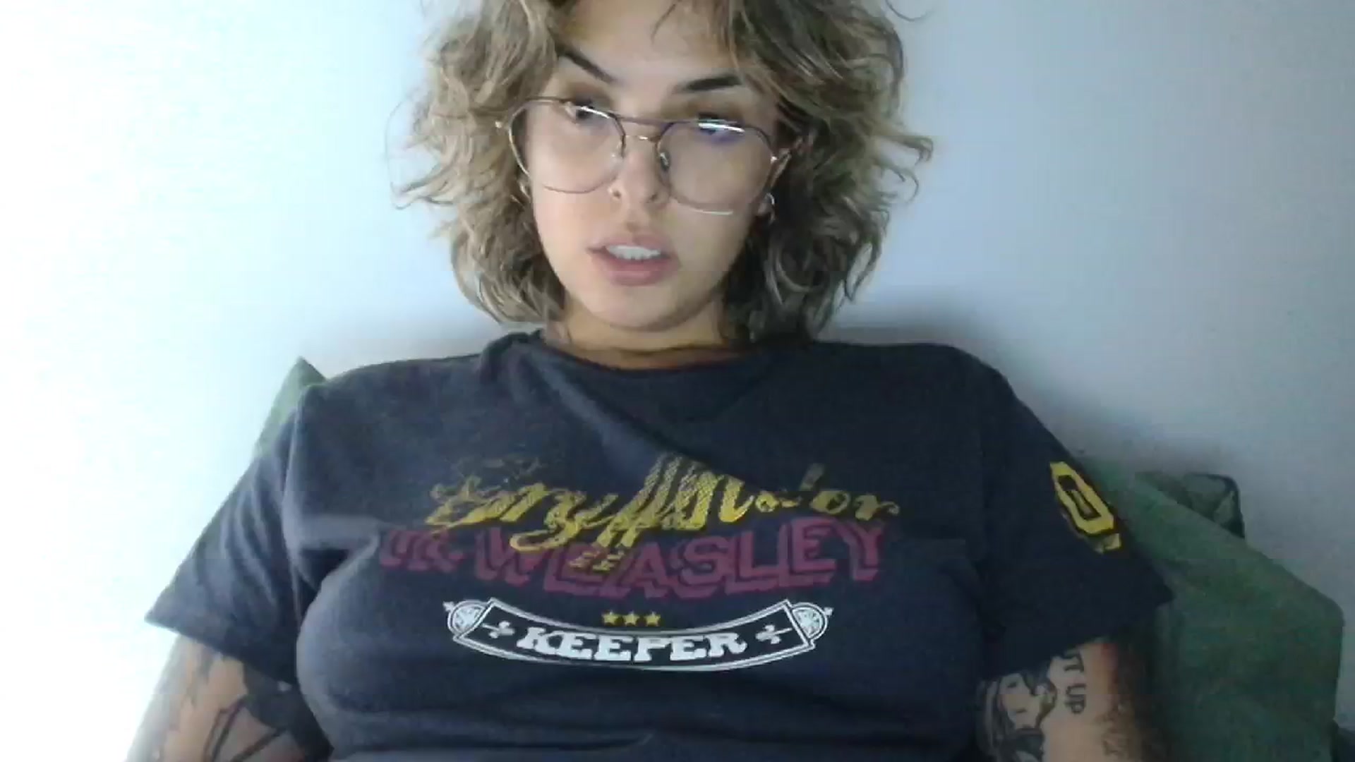 Gallery image thumbnail from RiversideCA's myfreecams stream on, 06/18/2024, 05:49 image 2 of 20