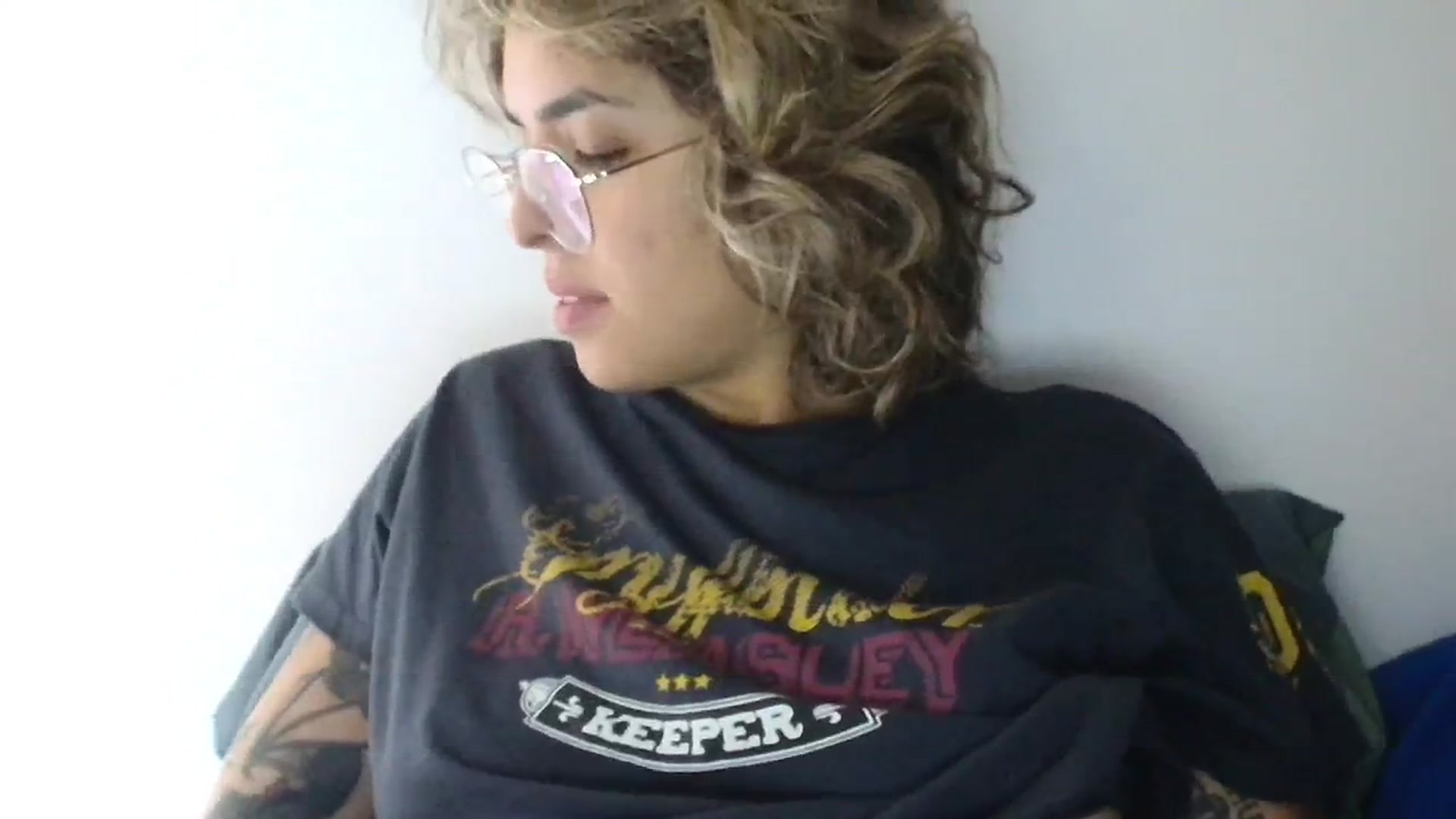 Gallery image thumbnail from RiversideCA's myfreecams stream on, 06/18/2024, 16:42 image 6 of 20