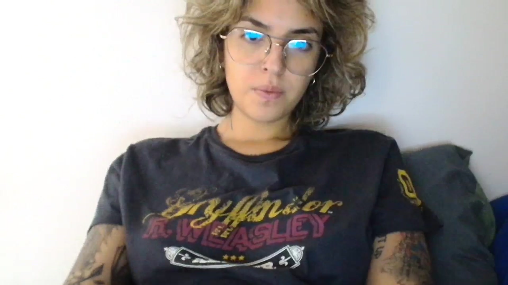 Gallery image thumbnail from RiversideCA's myfreecams stream on, 06/18/2024, 16:42 image 9 of 20
