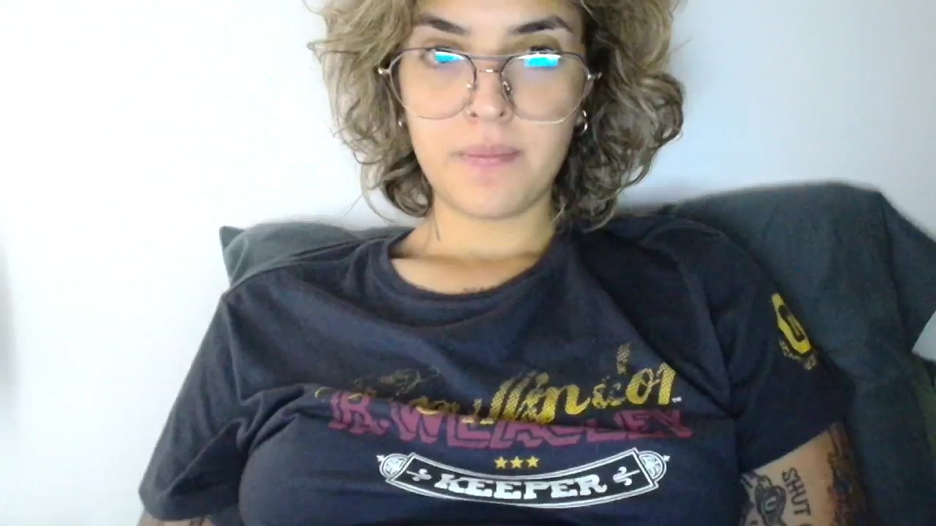 Gallery image thumbnail from RiversideCA's myfreecams stream on, 06/18/2024, 16:42 image 18 of 20