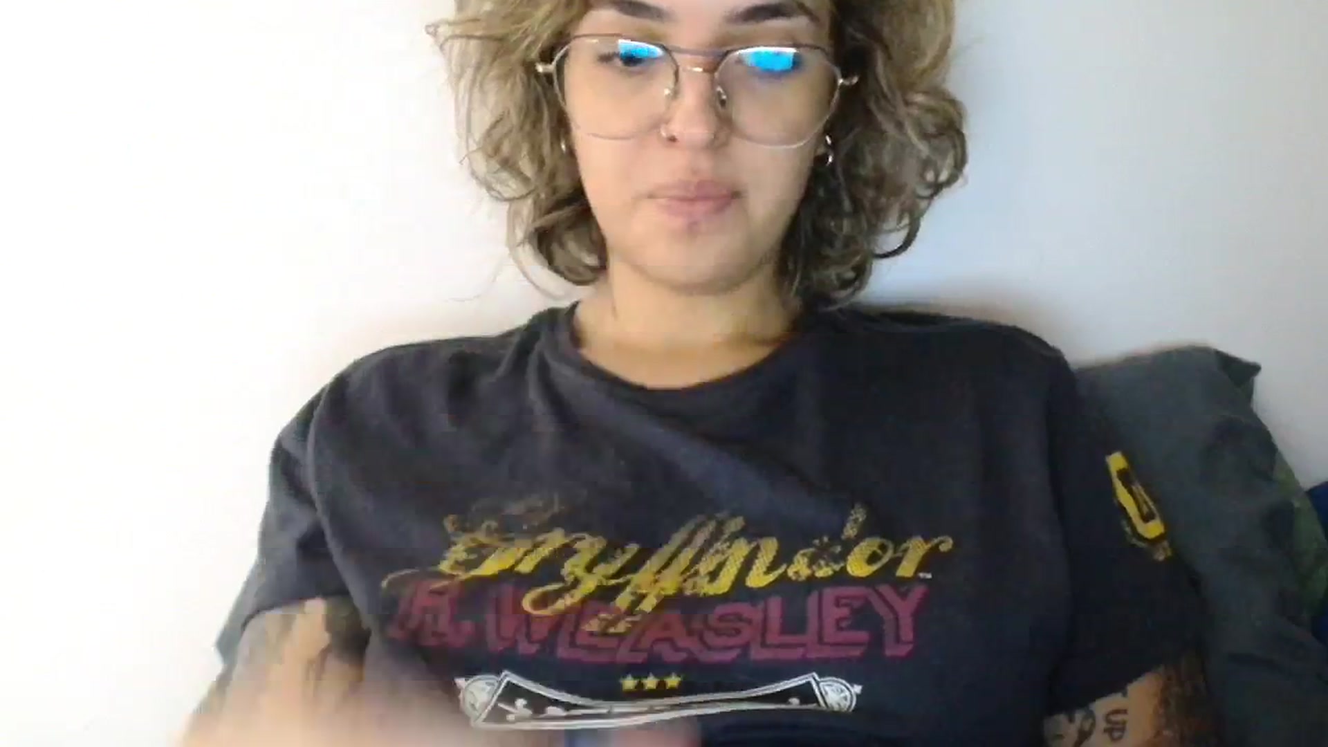 Gallery image thumbnail from RiversideCA's myfreecams stream on, 06/18/2024, 16:42 image 11 of 20