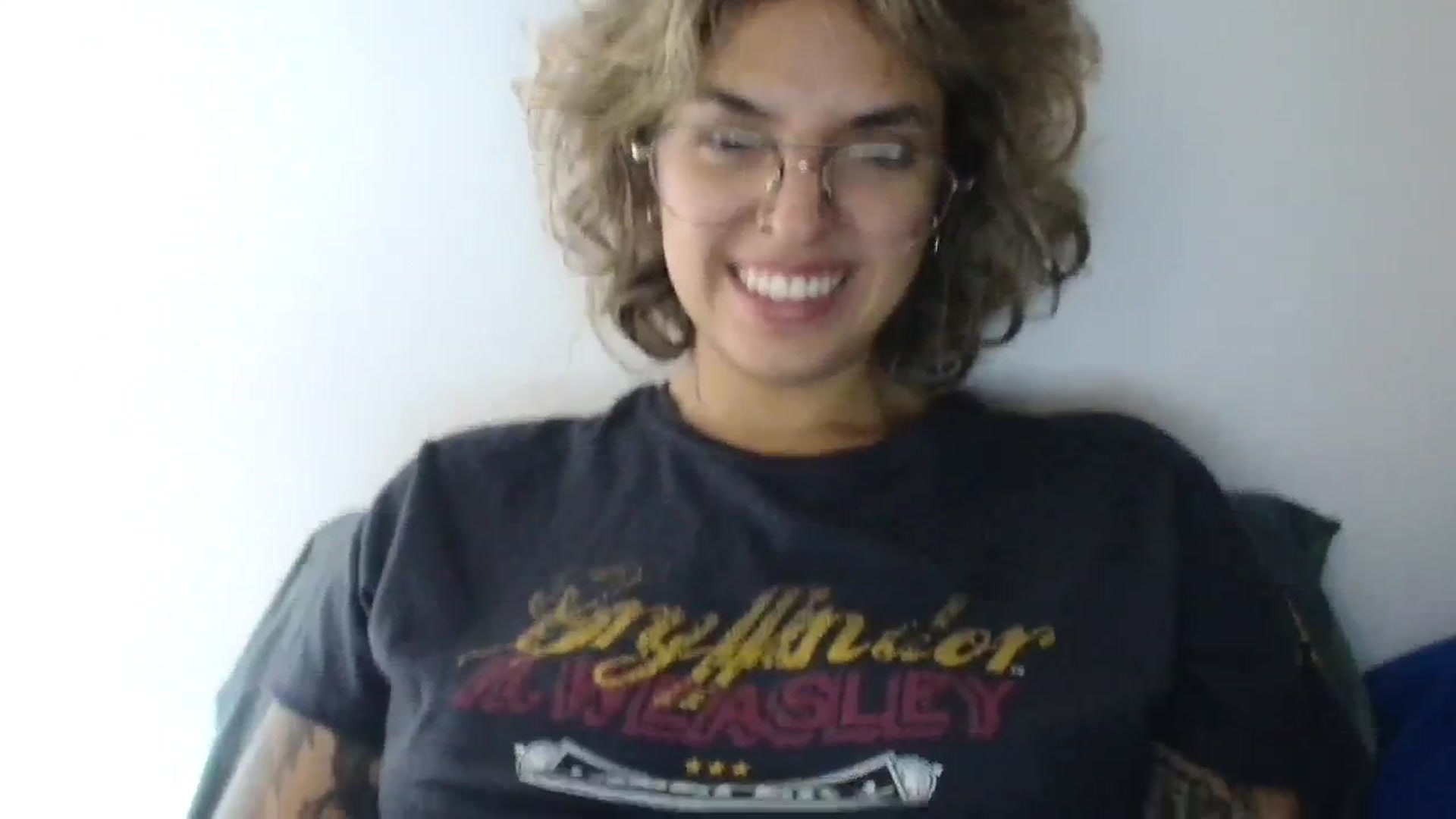 Gallery image thumbnail from RiversideCA's myfreecams stream on, 06/18/2024, 16:42 image 5 of 20