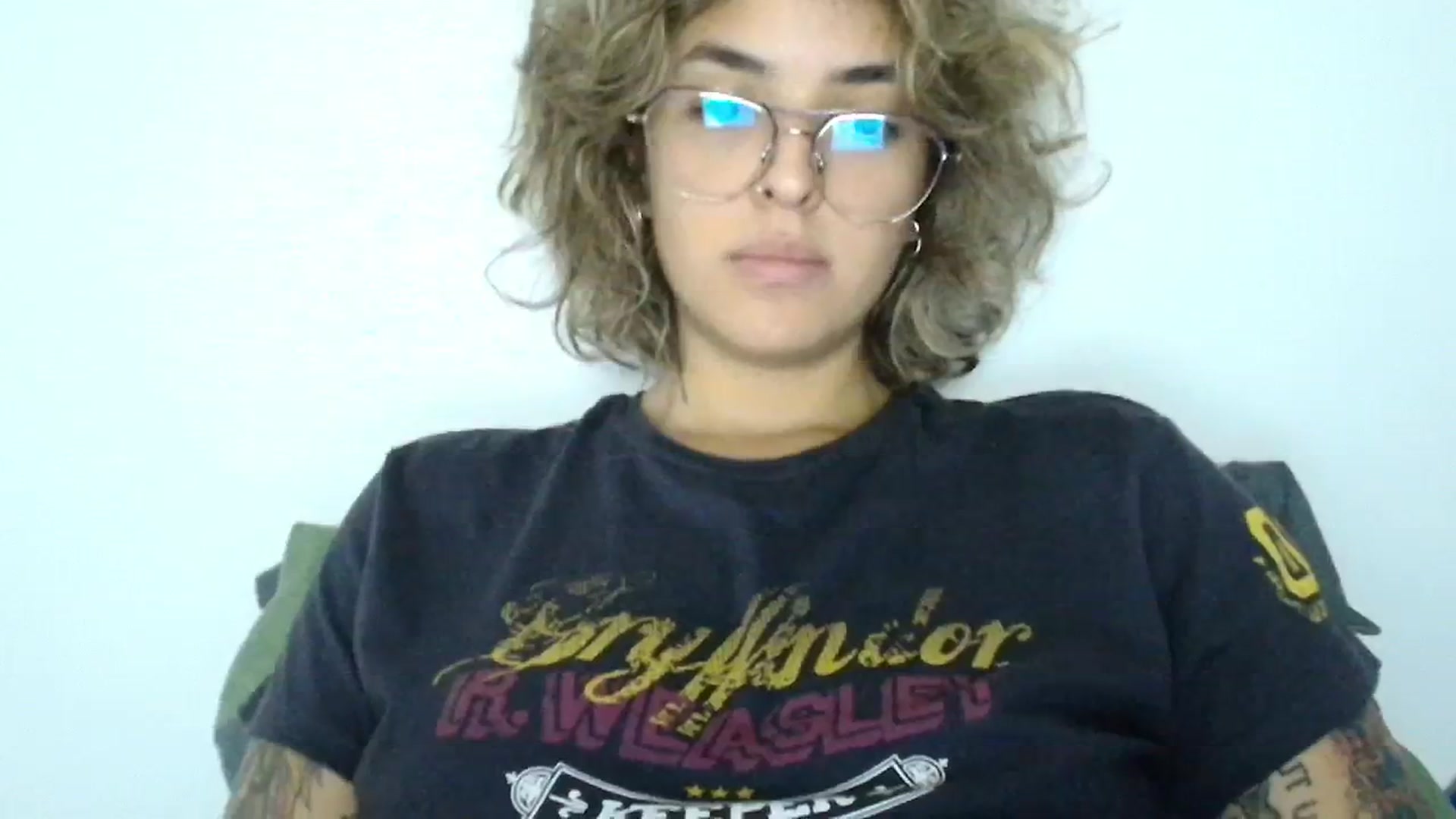 Gallery image thumbnail from RiversideCA's myfreecams stream on, 06/19/2024, 19:11 image 20 of 20