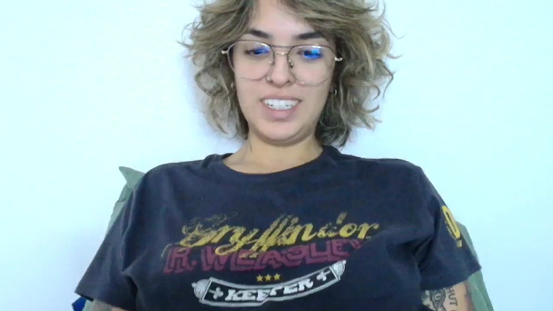 Gallery image thumbnail from RiversideCA's myfreecams stream on, 06/22/2024, 17:26 image 17 of 20