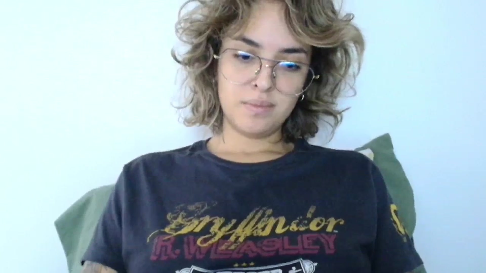 Gallery image thumbnail from RiversideCA's myfreecams stream on, 06/24/2024, 17:01 image 2 of 20
