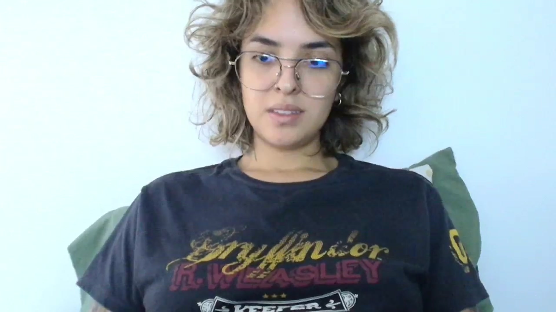 Gallery image thumbnail from RiversideCA's myfreecams stream on, 06/24/2024, 17:01 image 3 of 20
