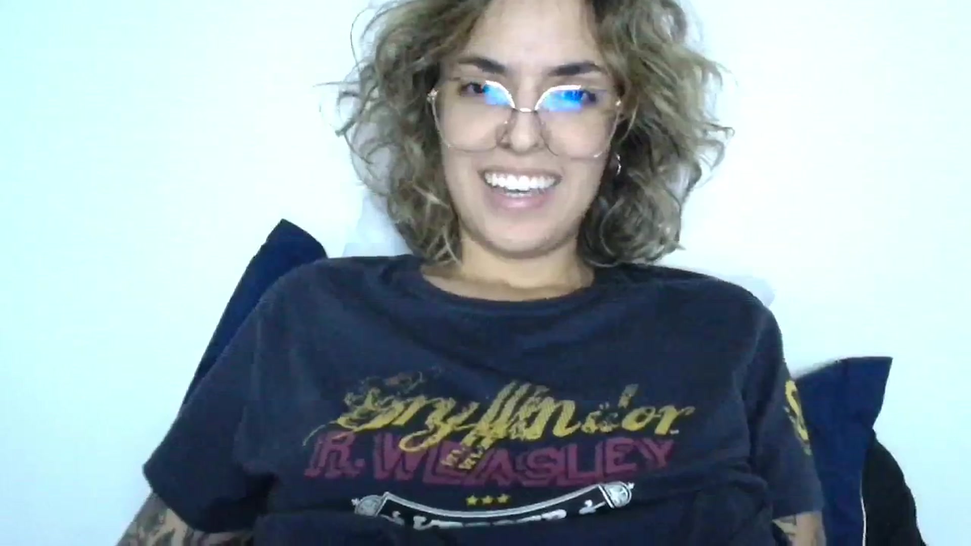 Gallery image thumbnail from RiversideCA's myfreecams stream on, 06/26/2024, 06:39 image 12 of 20