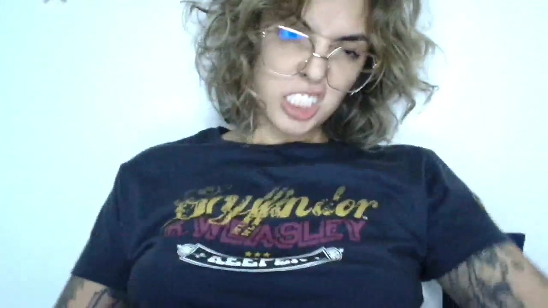 Gallery image thumbnail from RiversideCA's myfreecams stream on, 06/26/2024, 06:39 image 16 of 20