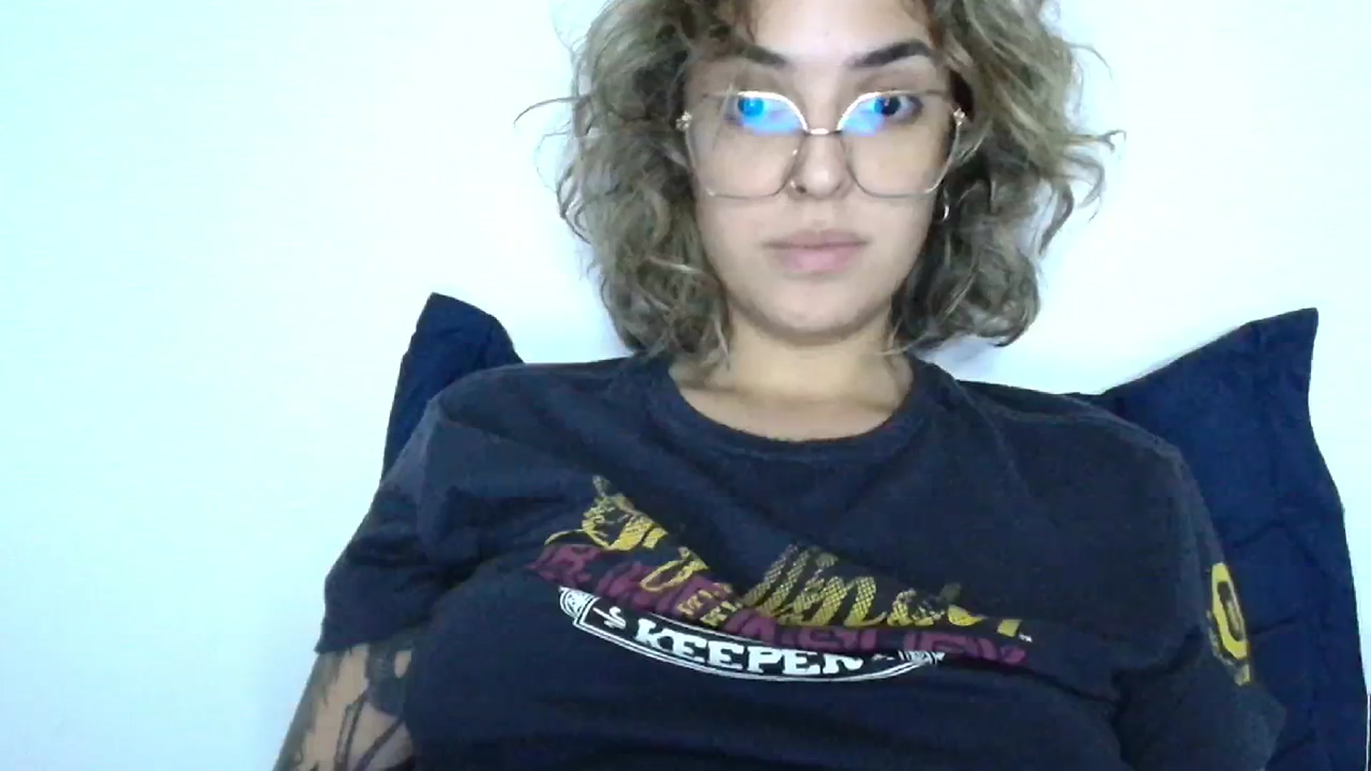 Gallery image thumbnail from RiversideCA's myfreecams stream on, 06/26/2024, 07:37 image 18 of 20