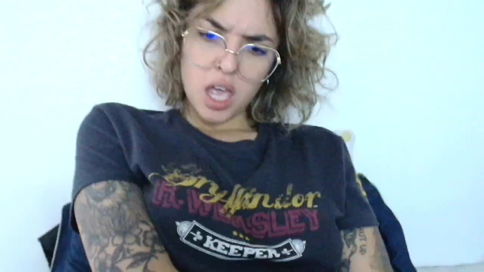 Gallery image thumbnail from RiversideCA's myfreecams stream on, 06/26/2024, 16:33 image 17 of 20