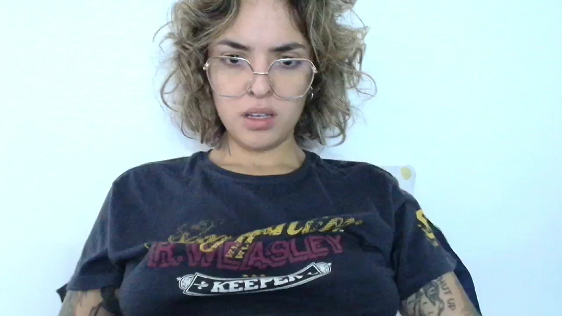Gallery image thumbnail from RiversideCA's myfreecams stream on, 06/26/2024, 16:33 image 20 of 20