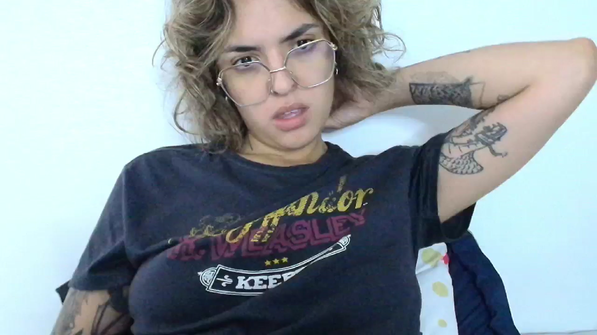 Gallery image thumbnail from RiversideCA's myfreecams stream on, 06/26/2024, 16:33 image 18 of 20