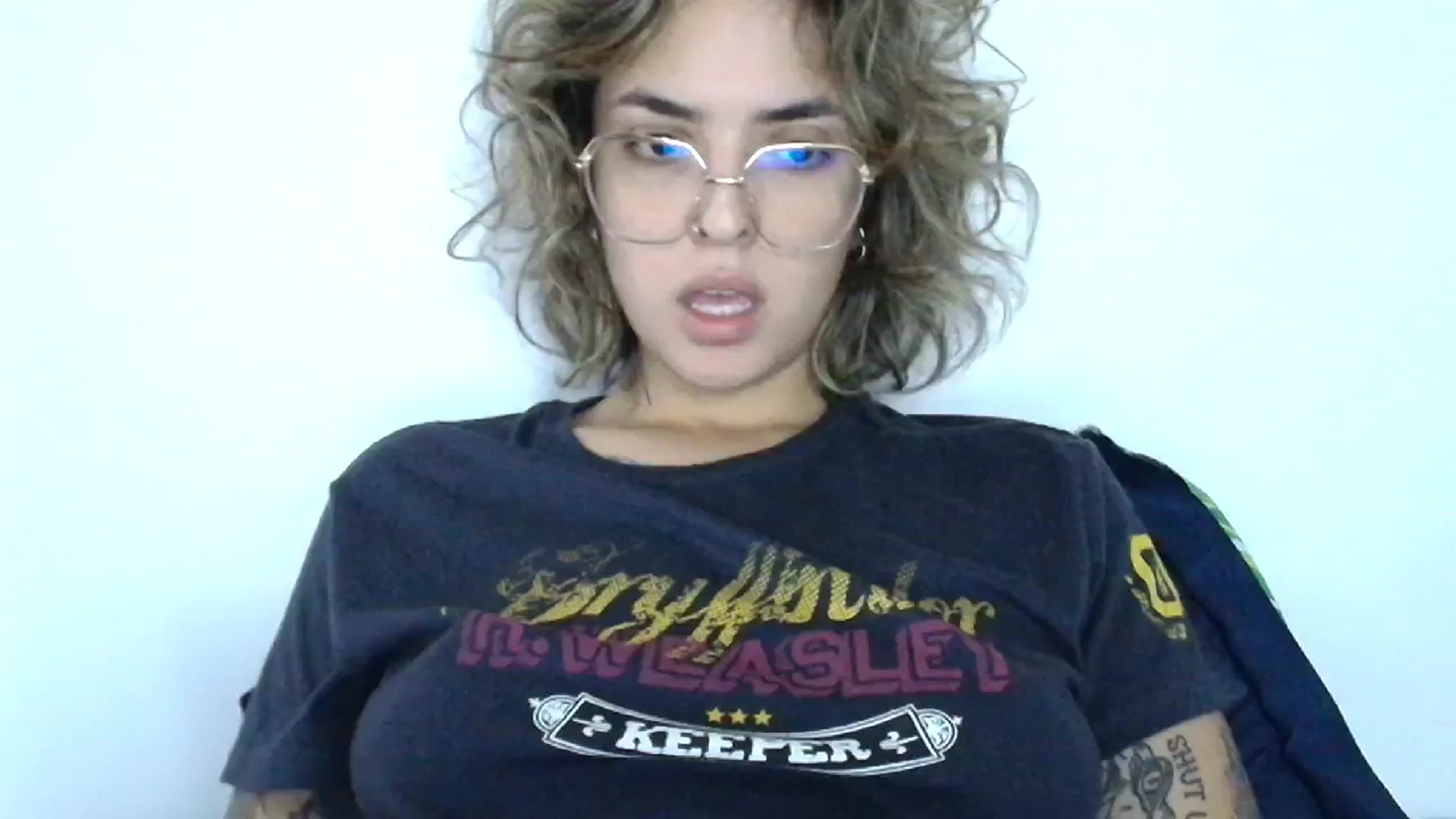 Gallery image thumbnail from RiversideCA's myfreecams stream on, 06/26/2024, 17:27 image 8 of 20