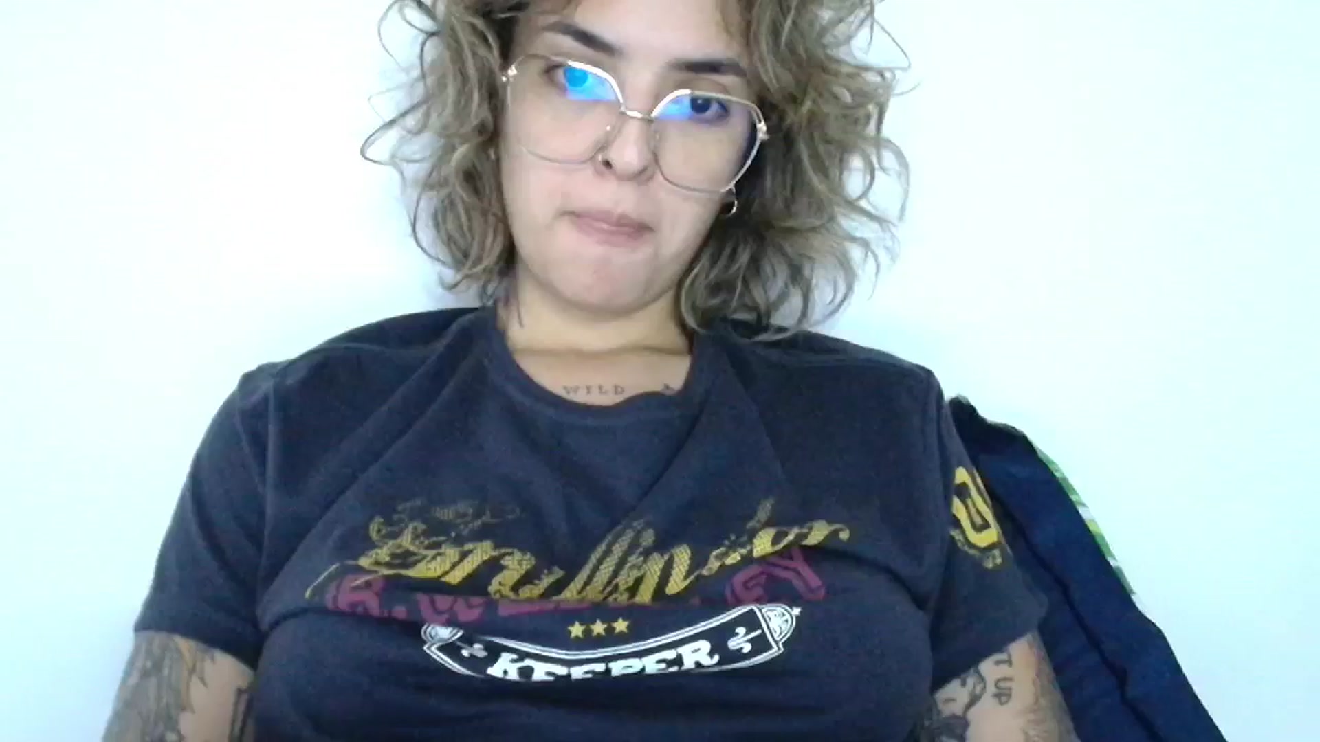 Gallery image thumbnail from RiversideCA's myfreecams stream on, 06/26/2024, 17:27 image 9 of 20