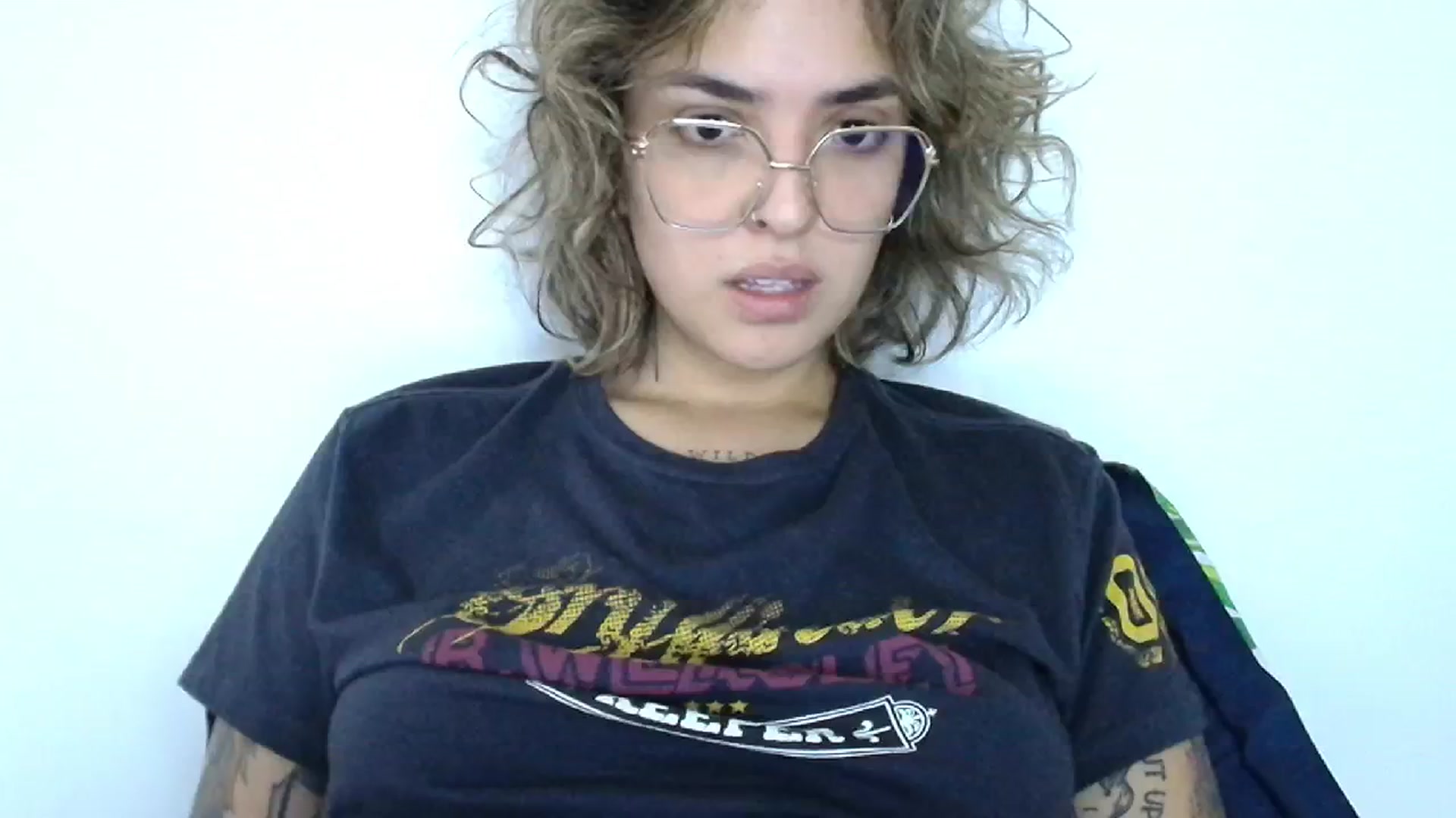 Gallery image thumbnail from RiversideCA's myfreecams stream on, 06/26/2024, 17:27 image 13 of 20