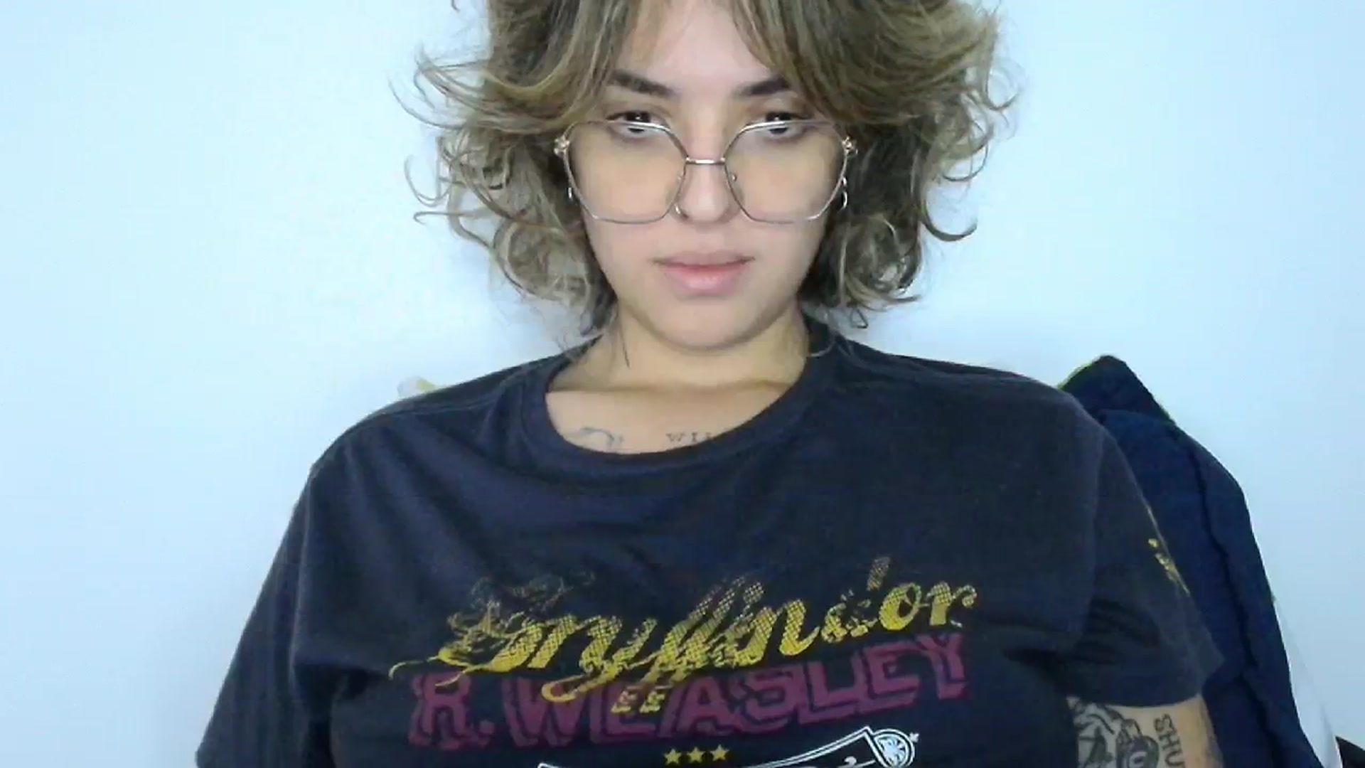 Gallery image thumbnail from RiversideCA's myfreecams stream on, 06/28/2024, 17:51 image 5 of 20