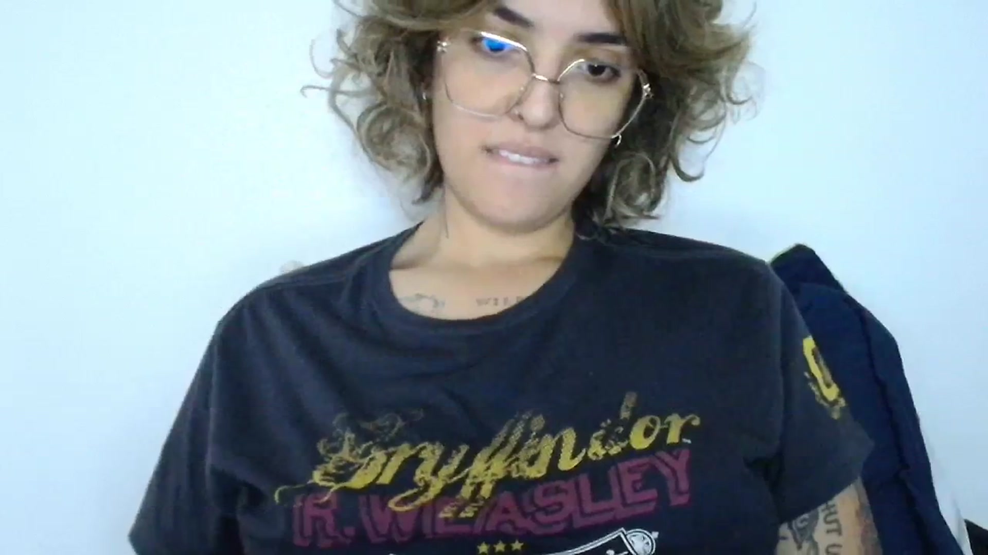 Gallery image thumbnail from RiversideCA's myfreecams stream on, 06/28/2024, 17:51 image 3 of 20