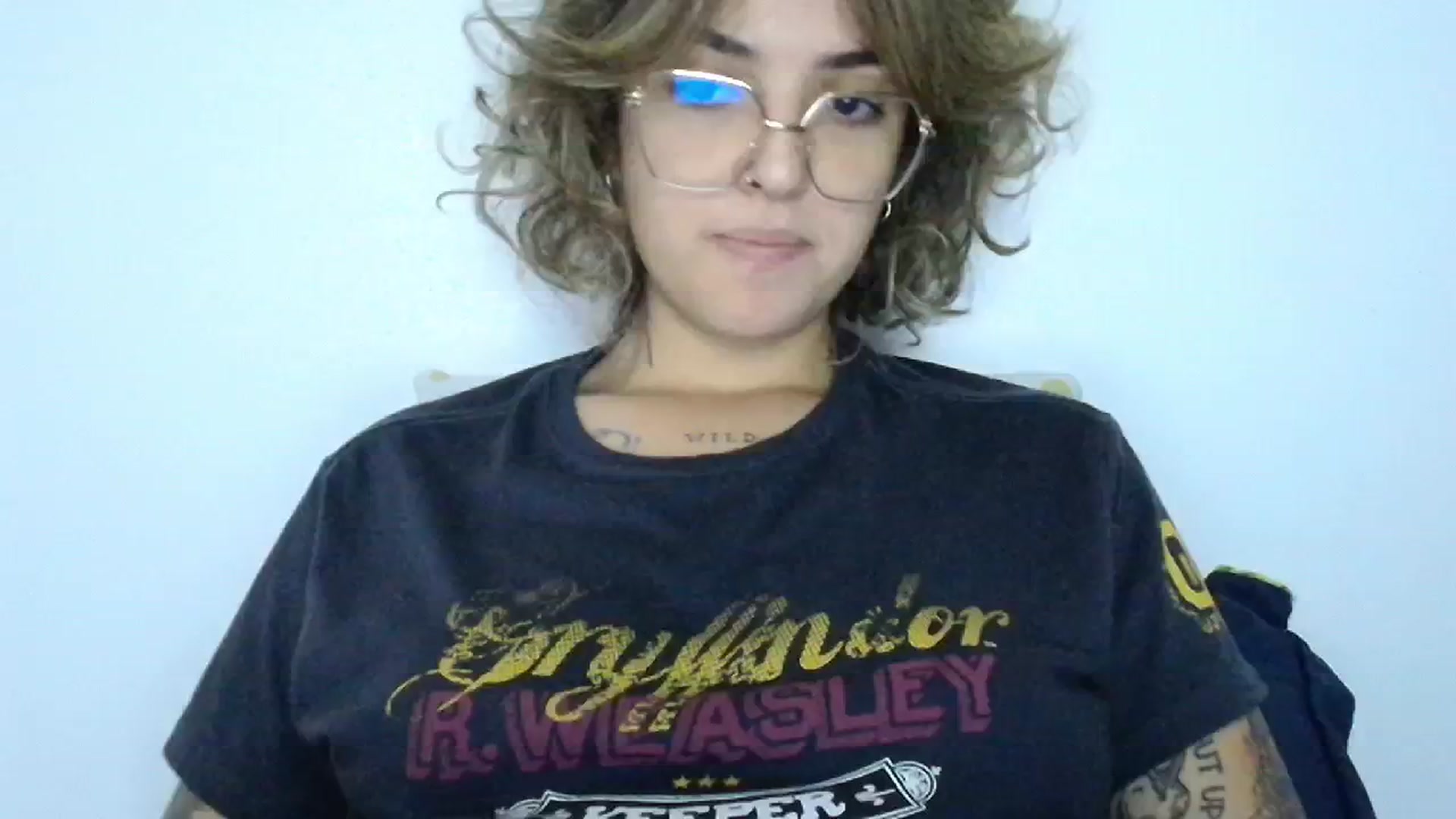 Gallery image thumbnail from RiversideCA's myfreecams stream on, 06/28/2024, 17:51 image 13 of 20