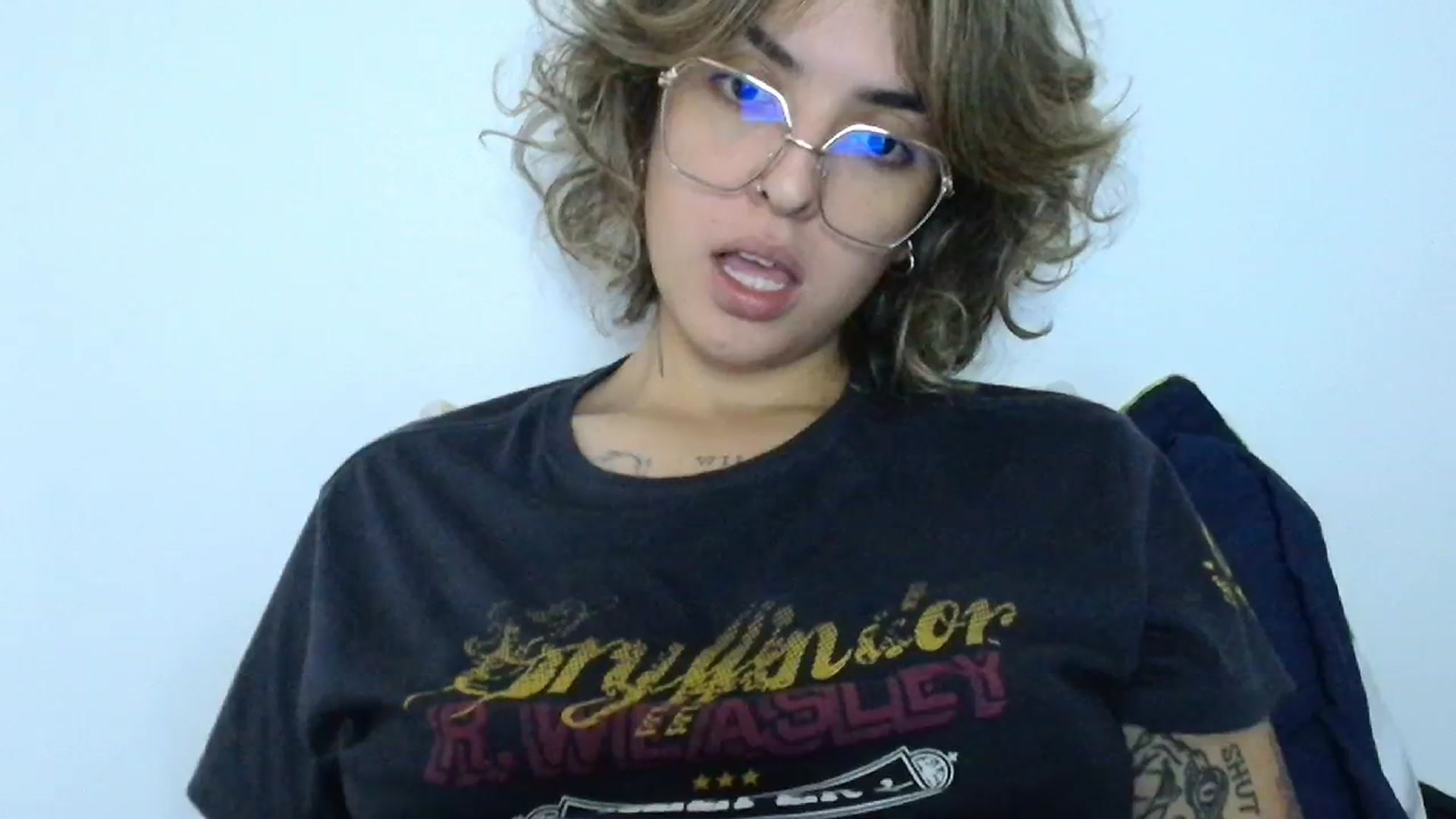 Gallery image thumbnail from RiversideCA's myfreecams stream on, 06/28/2024, 17:51 image 4 of 20