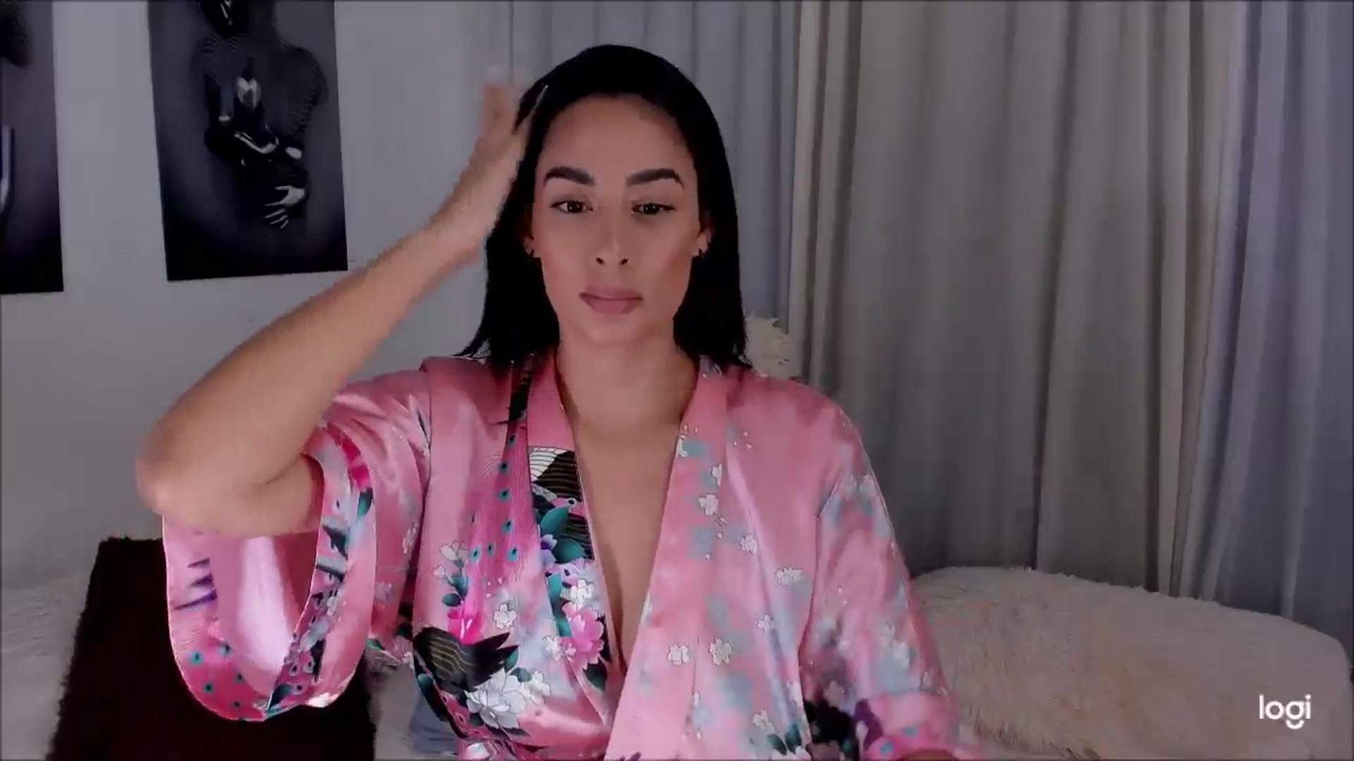 Gallery image thumbnail from Rnata_Gomezz's myfreecams stream on, 11/21/2024, 06:59 image 2 of 20