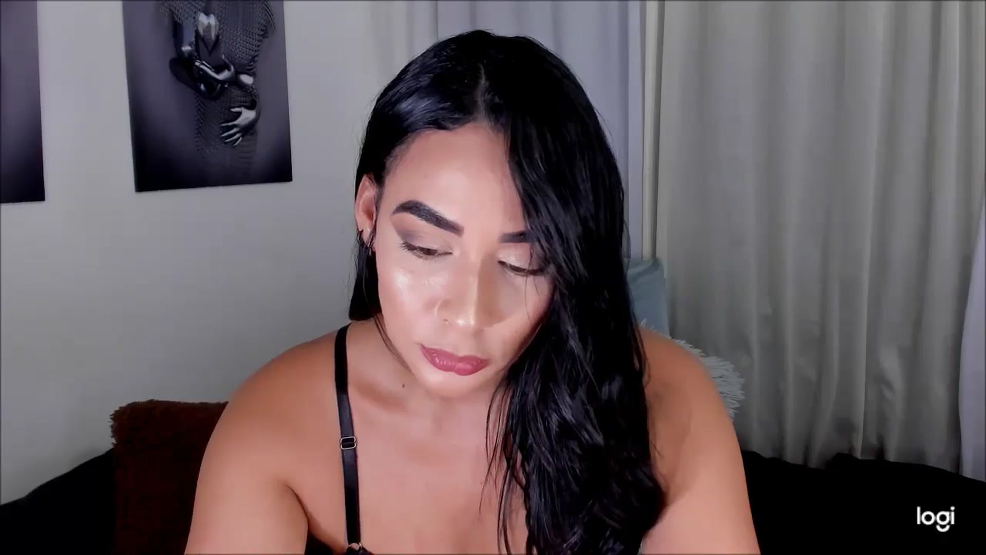 Gallery image thumbnail from Rnata_Gomezz's myfreecams stream on, 01/18/2025, 04:56 image 18 of 20
