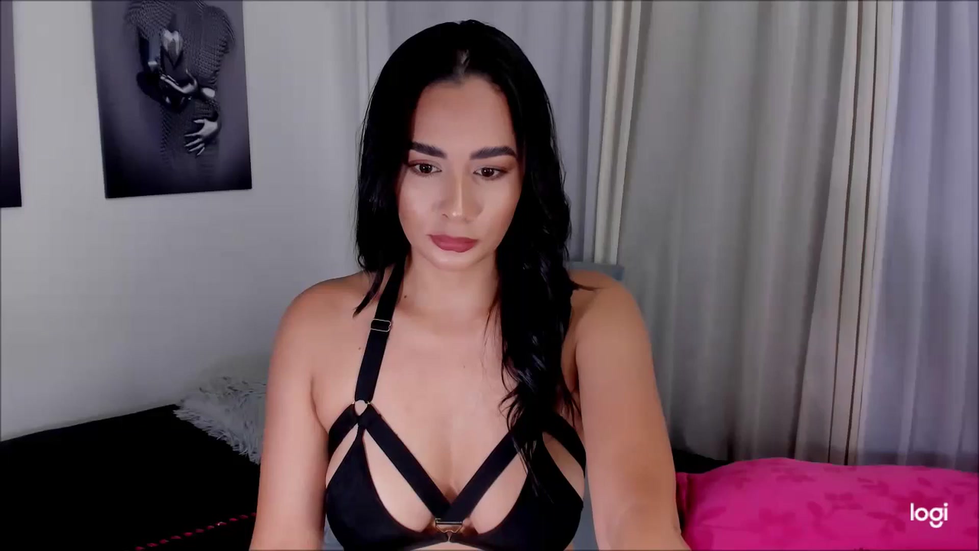 Gallery image thumbnail from Rnata_Gomezz's myfreecams stream on, 01/28/2025, 05:24 image 5 of 20
