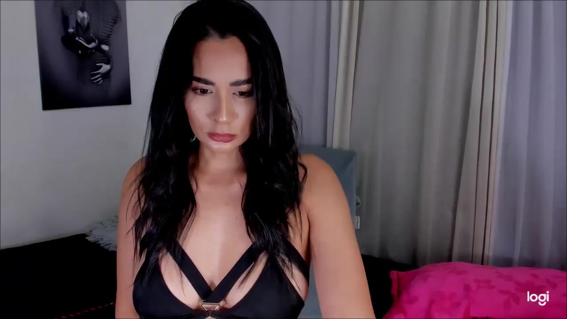 Gallery image thumbnail from Rnata_Gomezz's myfreecams stream on, 01/28/2025, 06:42 image 8 of 20