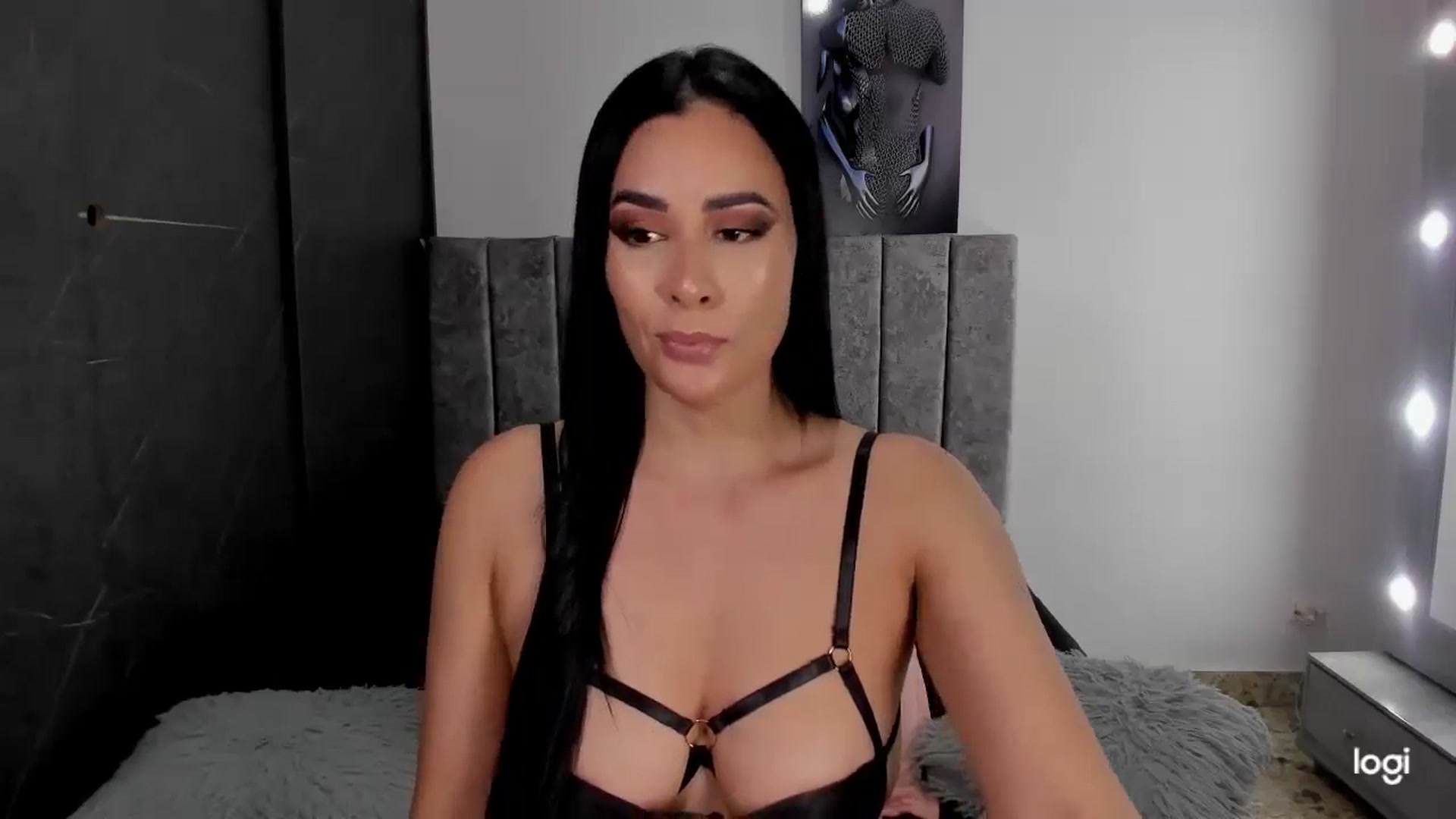 Gallery image thumbnail from Rnata_Gomezz's myfreecams stream on, 04/22/2026, 05:20 image 2 of 20